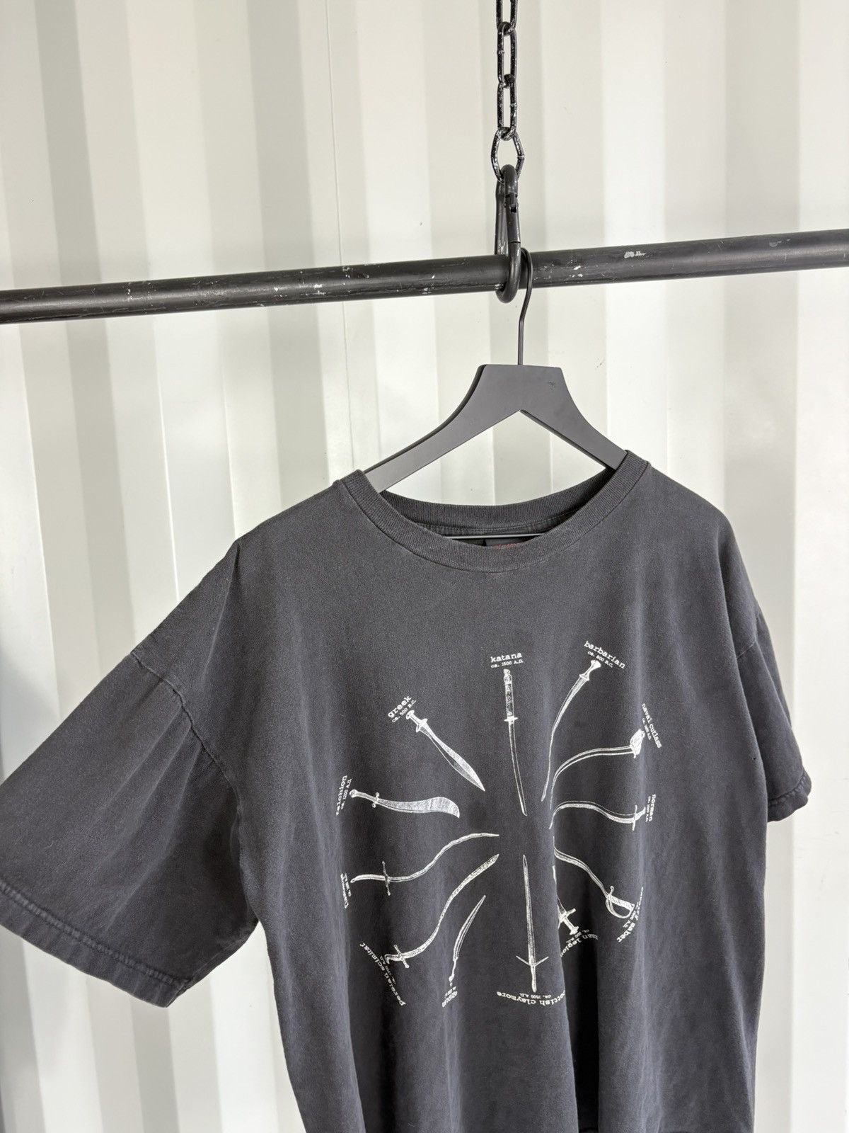 Vintage Vintage Highlander Sword Faded Distressed Shirt Grunge Band Size US XL / EU 56 / 4 - 3 Thumbnail