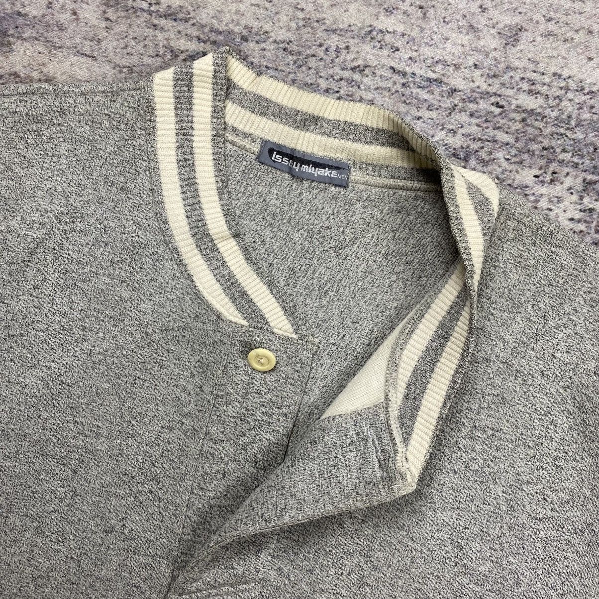 Issey Miyake Issey Miyake Men half button sweatshirt Size US M / EU 48-50 / 2 - 6 Thumbnail