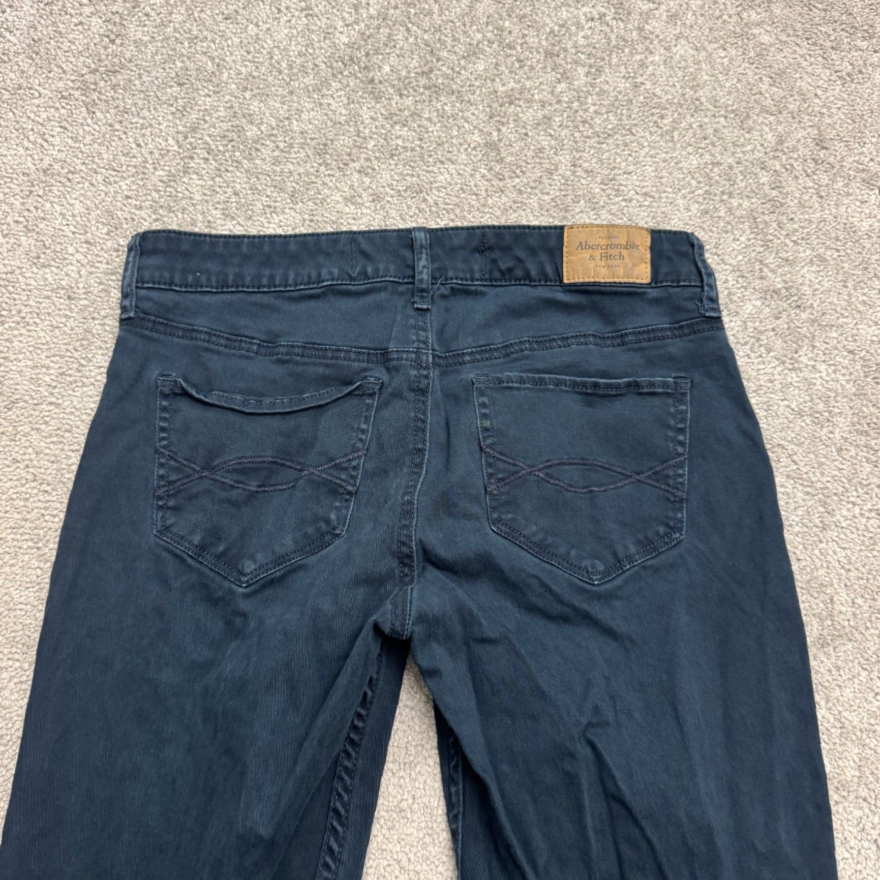 Abercrombie & Fitch Abercrombie & Fitch Pants Women's Chino Skinny Mid Rise 4 Navy Blue 28x29 Adult Regular Blue Size 27" / US 4 / IT 40 - 4 Thumbnail