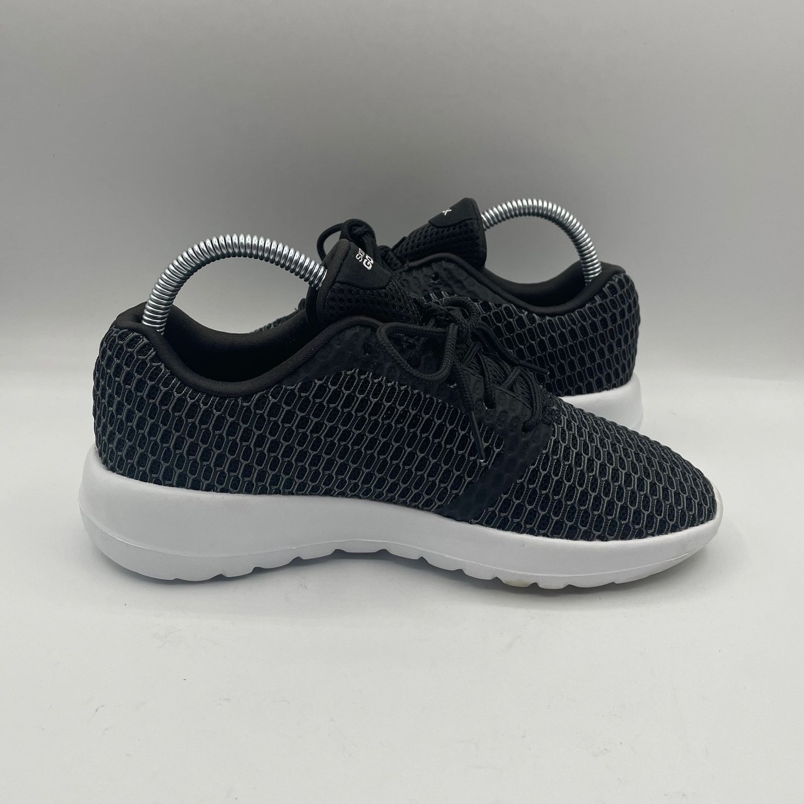 SKECHERS Skechers Go Walk Joy Shoes Lace Up Black White Womens Size 7 Size US 7 / IT 37 - 4 Thumbnail