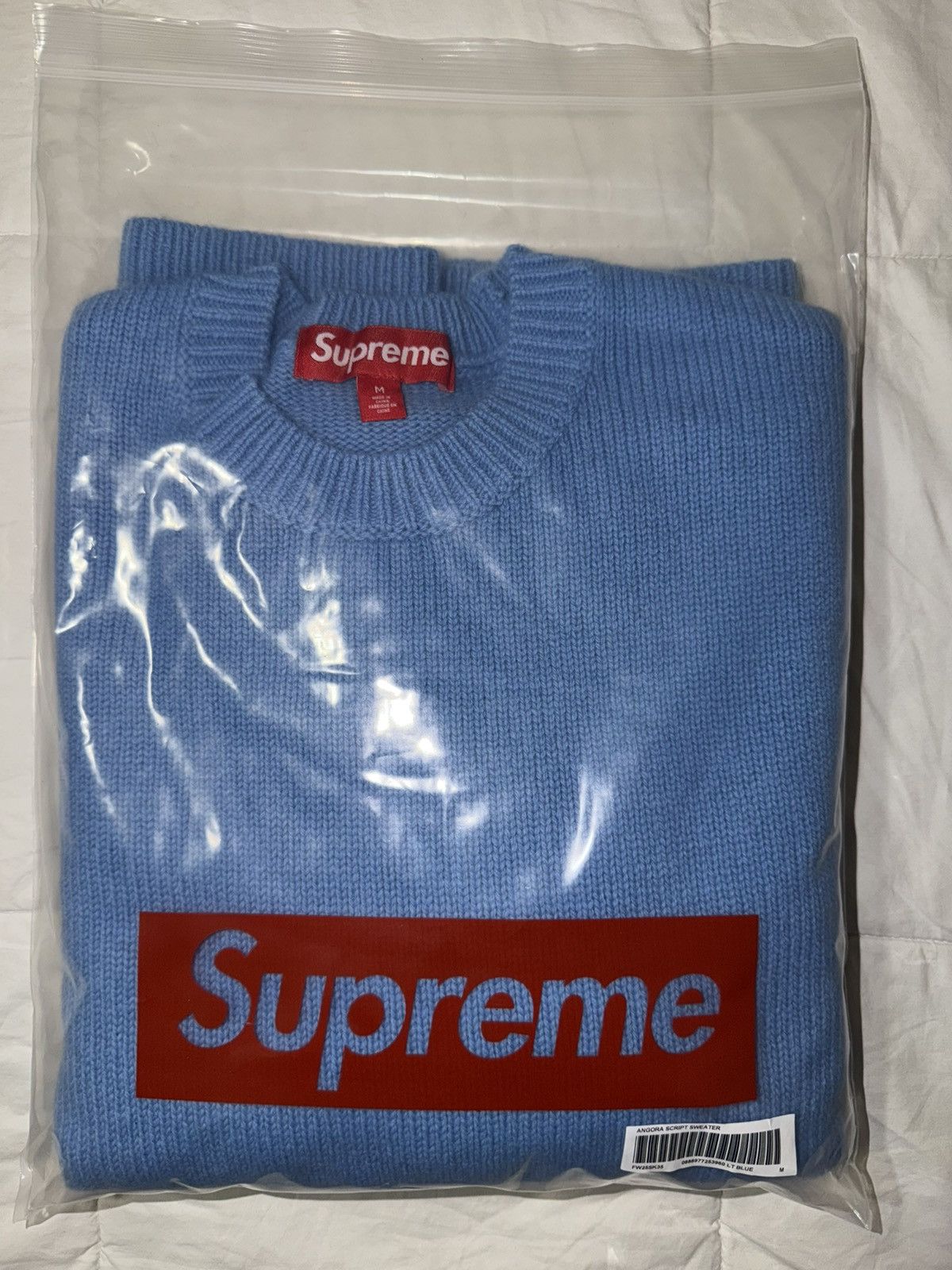 Supreme Supreme Angora Script Sweater light blue medium Size US M / EU 48-50 / 2 - 13 Thumbnail