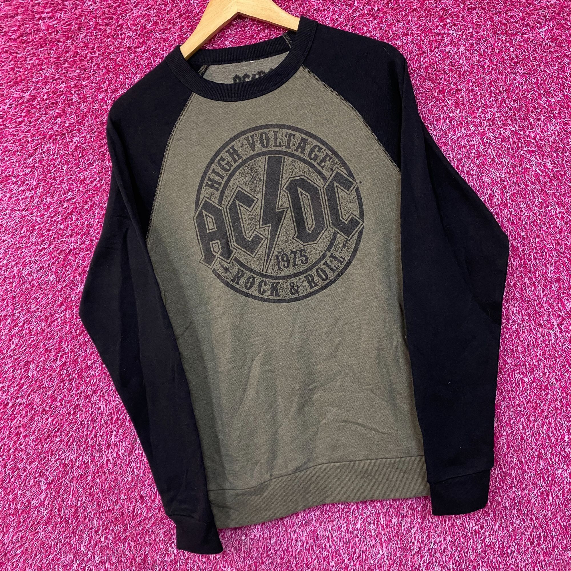 AC/DC AC/DC High Voltage Logo Crewneck size Medium Size US M / EU 48-50 / 2 - 2 Thumbnail