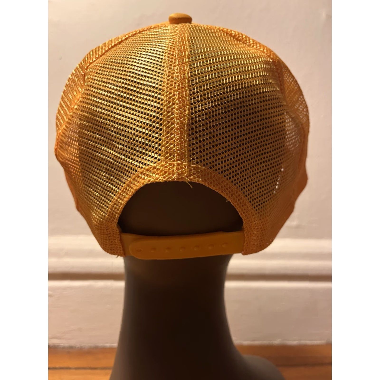 Vintage VINTAGE King O’Rourke Cadillac Snapback Hat Yellow 80s Sunbelt Trucker Hat Men One Size Adjustable Yellow 80s Cars Retro Transportation Mens Size ONE SIZE - 4 Thumbnail