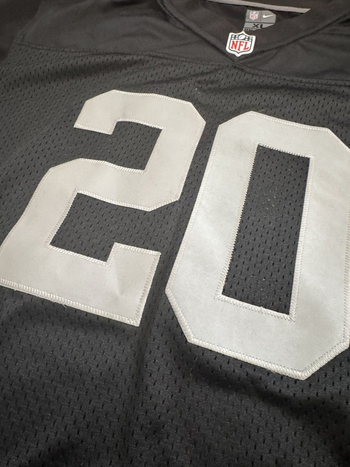 Nike Youth XL Nike Oakland Raiders #20 Darren McFadden Stitched Size US XL / EU 56 / 4 - 3 Thumbnail