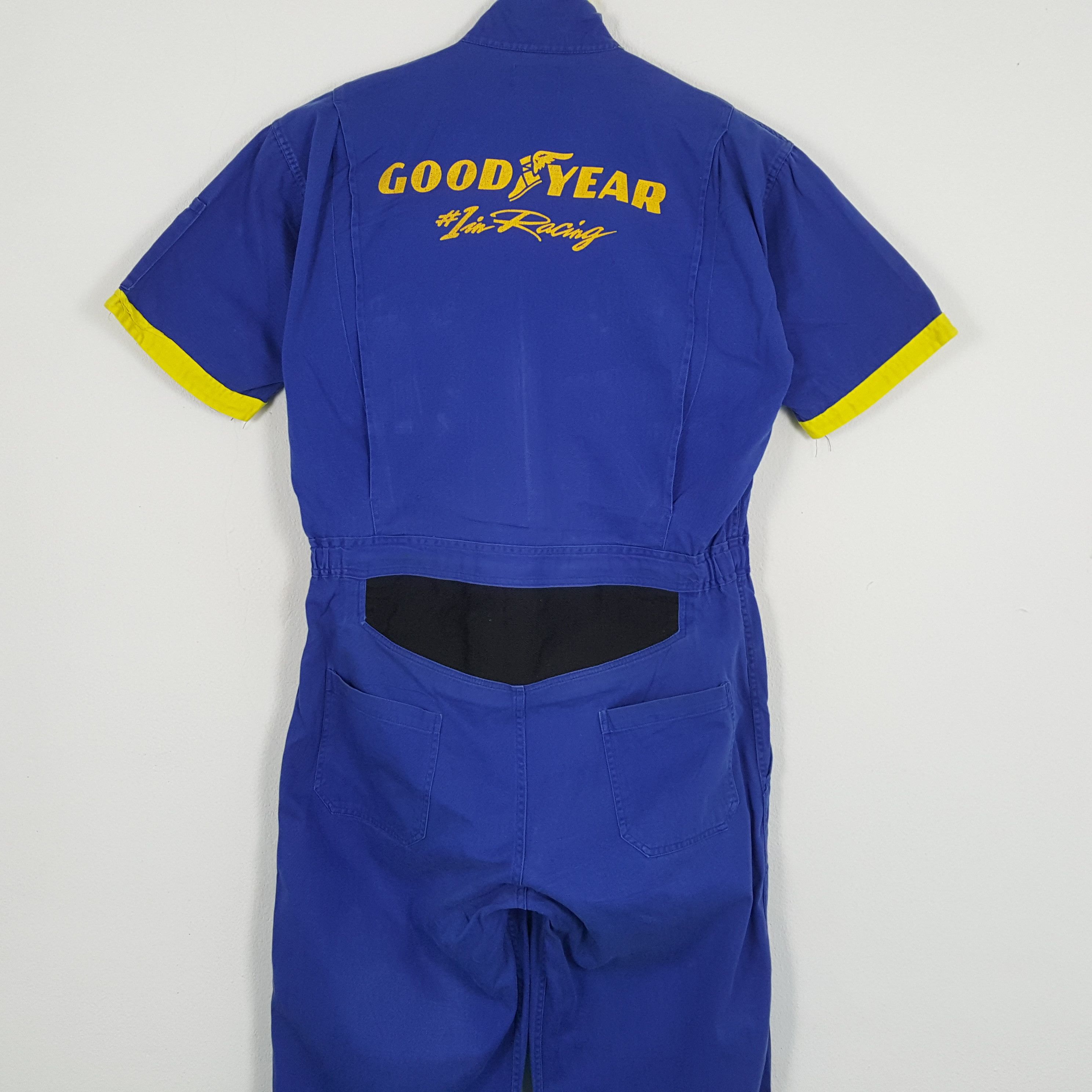 Japanese Brand × Vintage Vintage GOOD YEAR RACING Formula One Crew Coverall Jacket Size US XL / EU 56 / 4 - 2 Thumbnail