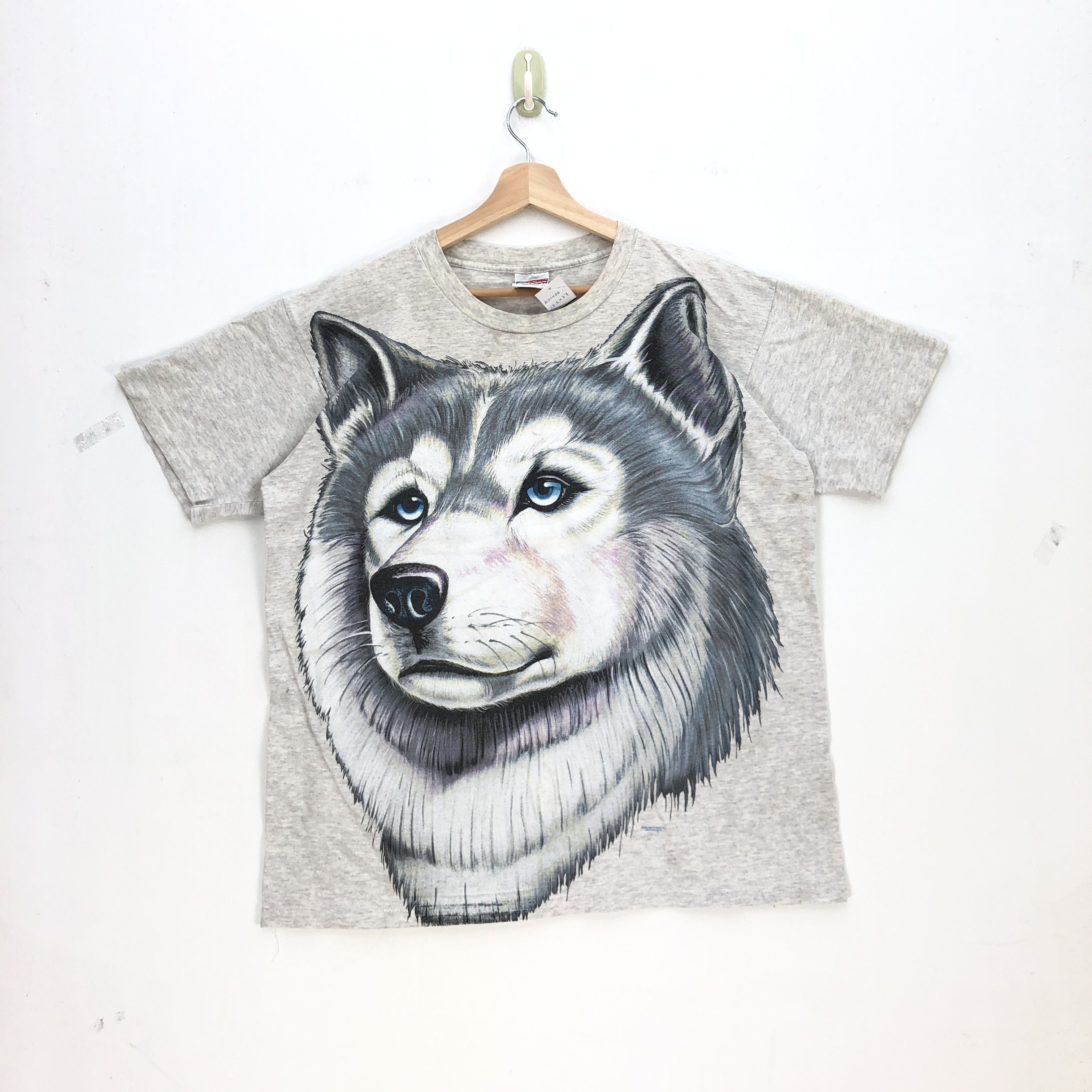 Vintage Vintage 90s Animal T Shirt Habitat White Wolf Crewneck Tees Size US L / EU 52-54 / 3 - 1 Thumbnail