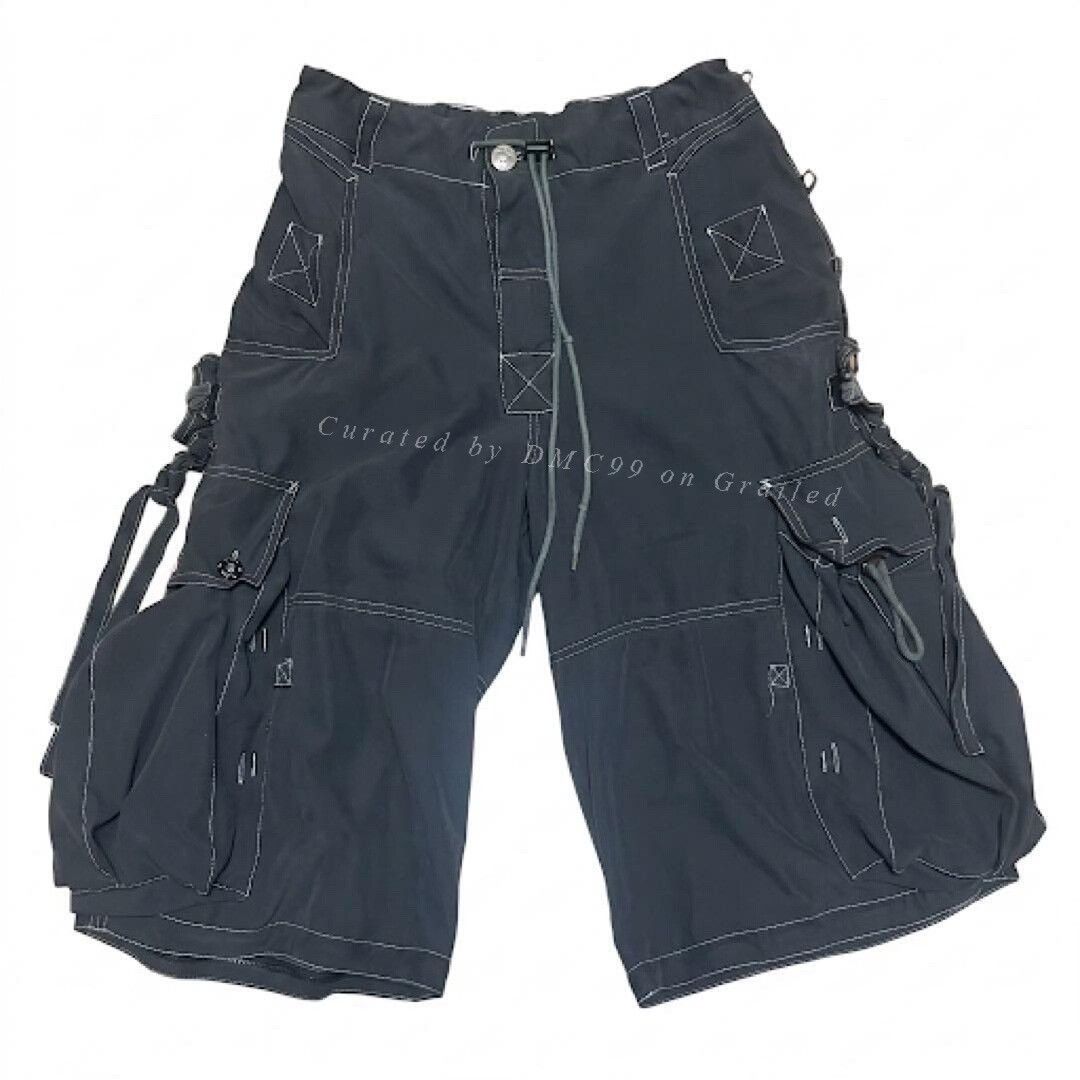 Illest Illig Vintage Y2K Oversize Cropped Cargo Pants Size 31" - 1 Thumbnail