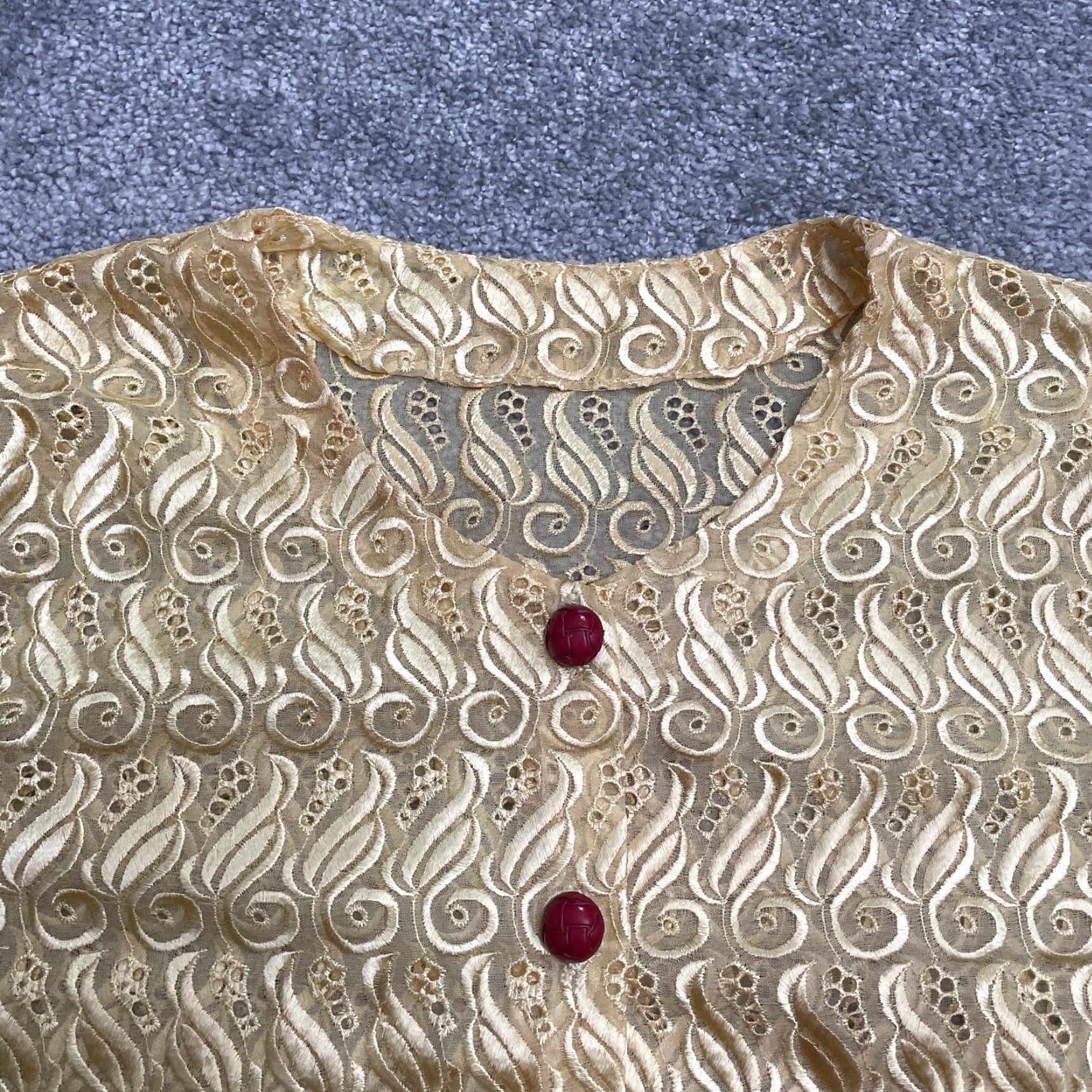 Nique VINTAGE Unbranded Embroidered Blouse Womens Large Gold Button Down Top Size L / US 10 / IT 46 - 3 Thumbnail
