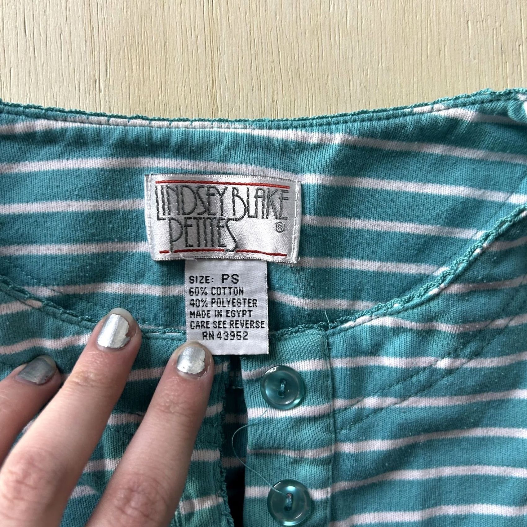 Vintage Lindsey Blake Shirt Womens Petite Small Blue Striped Embroidered Henley Top Size S / US 4 / IT 40 - 2 Thumbnail