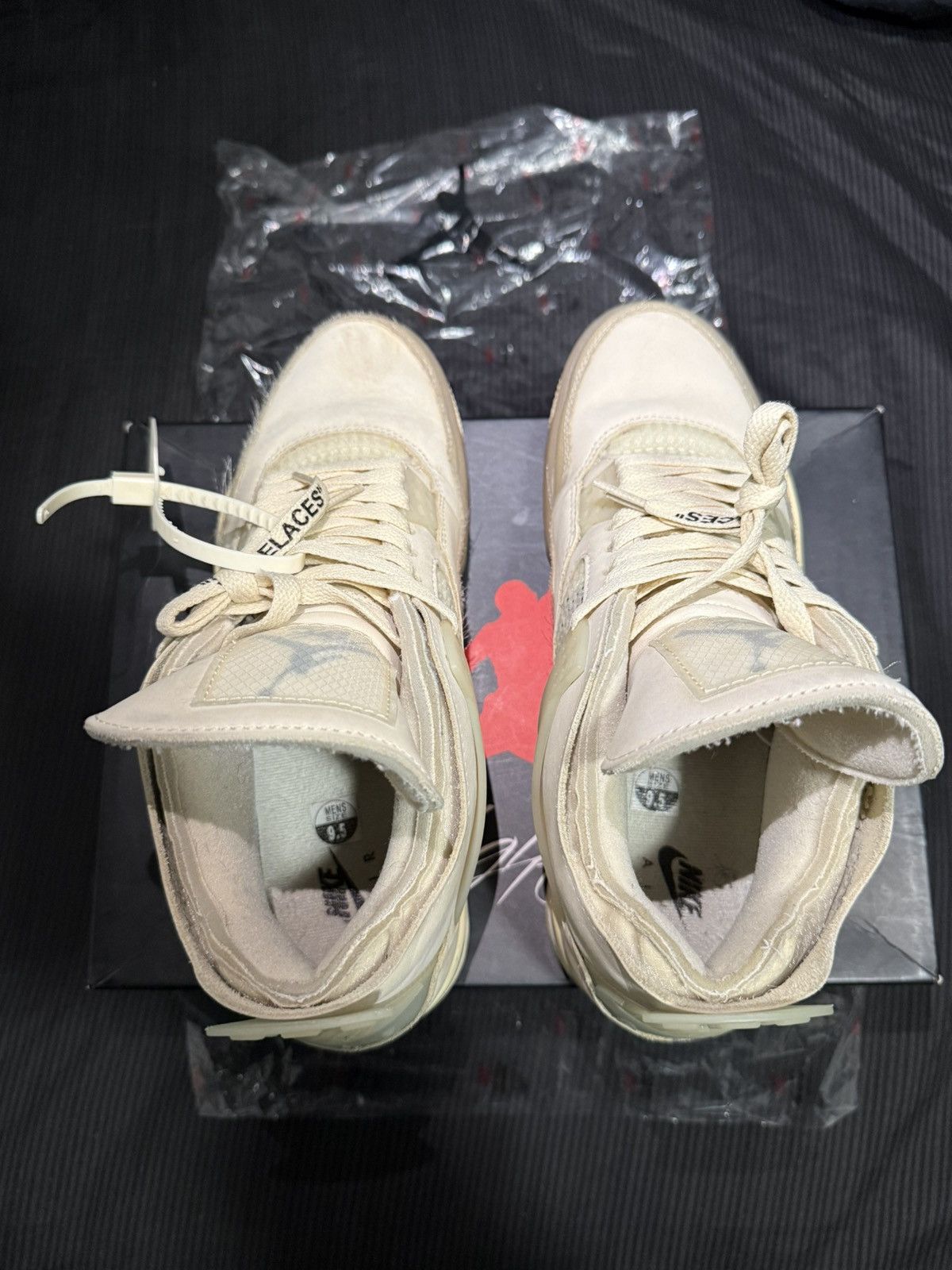 Jordan Brand × Off-White Air Jordan 4 Retro Off-White Sail Size US 9.5 / EU 42-43 - 17 Thumbnail