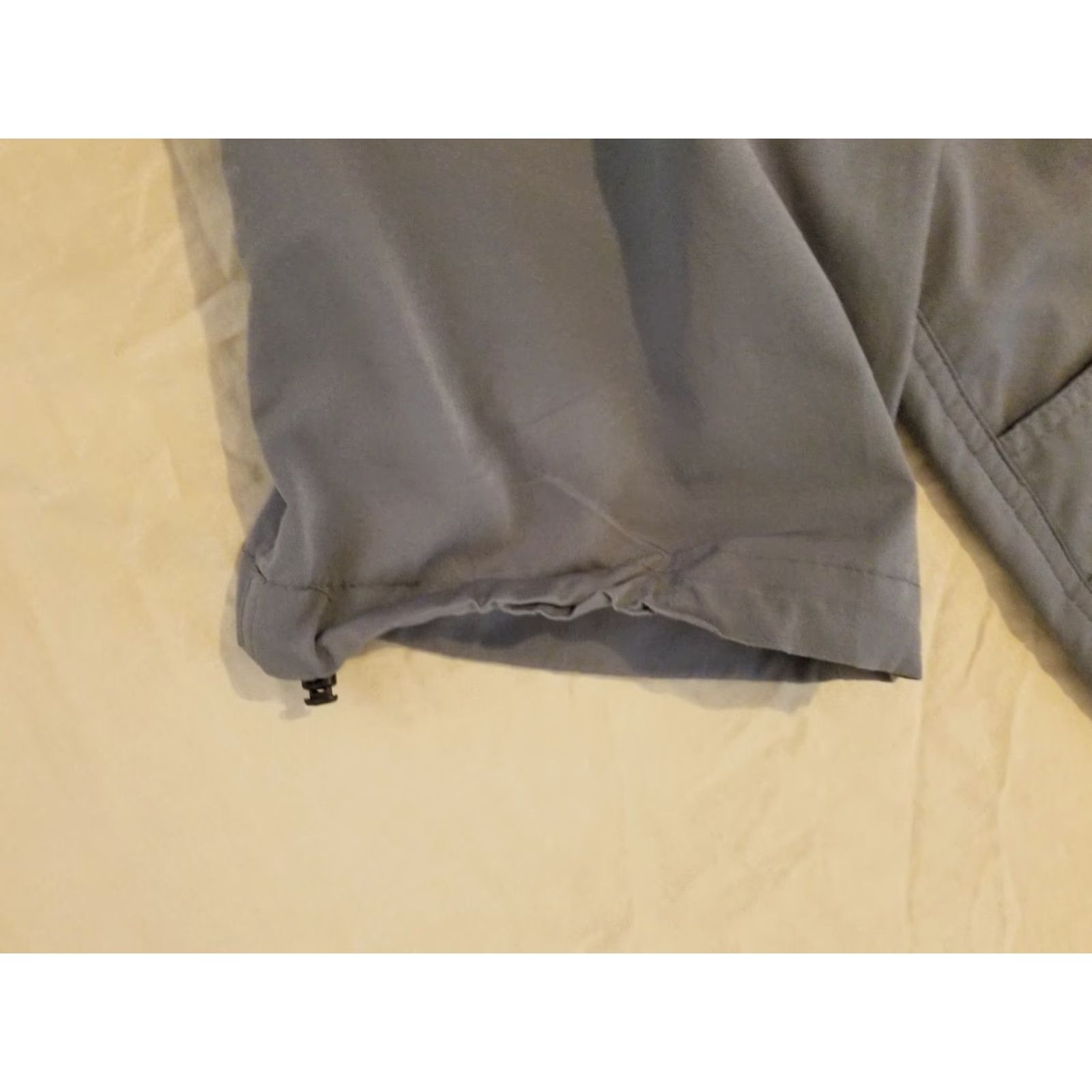 Under Armour Mens Under Armour Convertible Pants M Medium Grey Hiking Outdoor Khakis Mens Size US 31 - 7 Thumbnail
