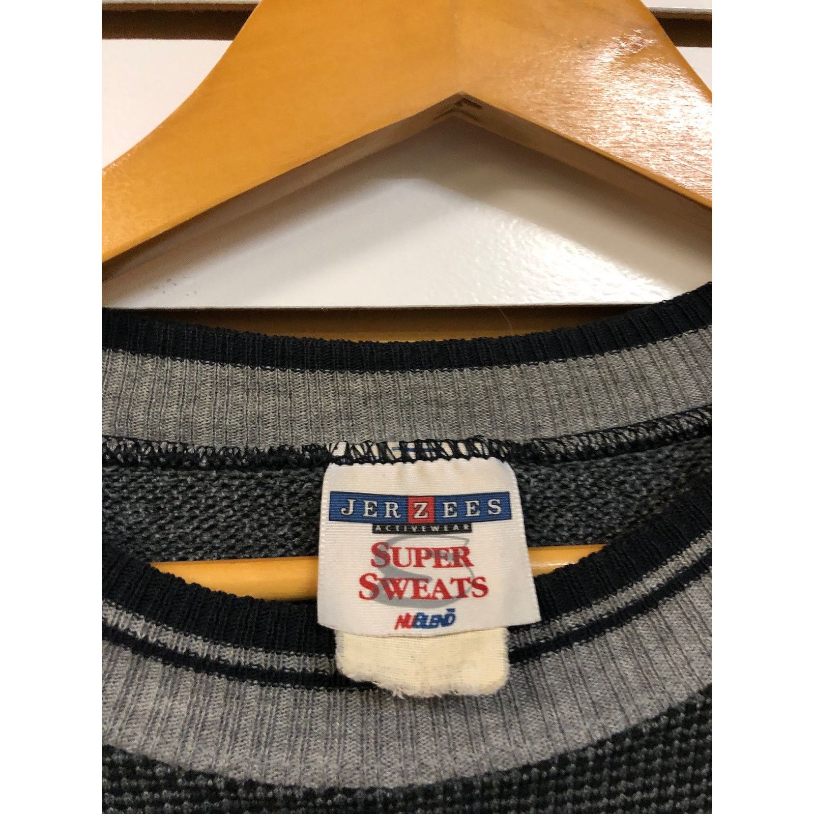Jerzees Vintage Fox’s Pizza Den Sweatshirt size XL 1990s 80s Size US XL / EU 56 / 4 - 3 Thumbnail