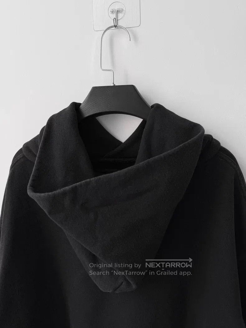 Maison Margiela Maison Margiela Inverted Logo Sweatshirt Size US S / EU 44-46 / 1 - 6 Thumbnail