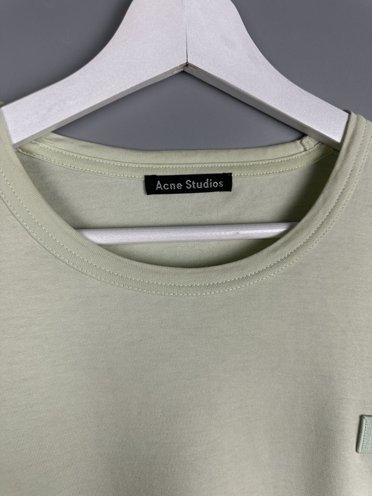 Acne Studios Acne Studios Face Logo T Shirt Tee Old Money Luxury Polo Size US L / EU 52-54 / 3 - 5 Thumbnail