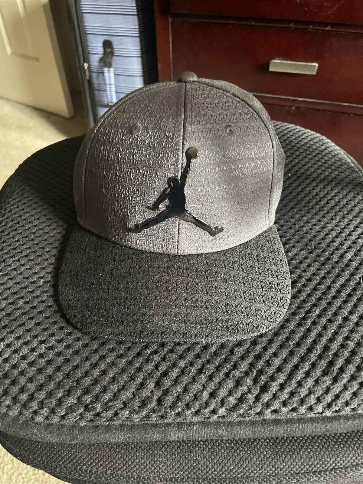 Jordan Brand NWOT Jordan Jumpman Youth Snapback Black/Gray #23 Pattern Size ONE SIZE - 1 Thumbnail