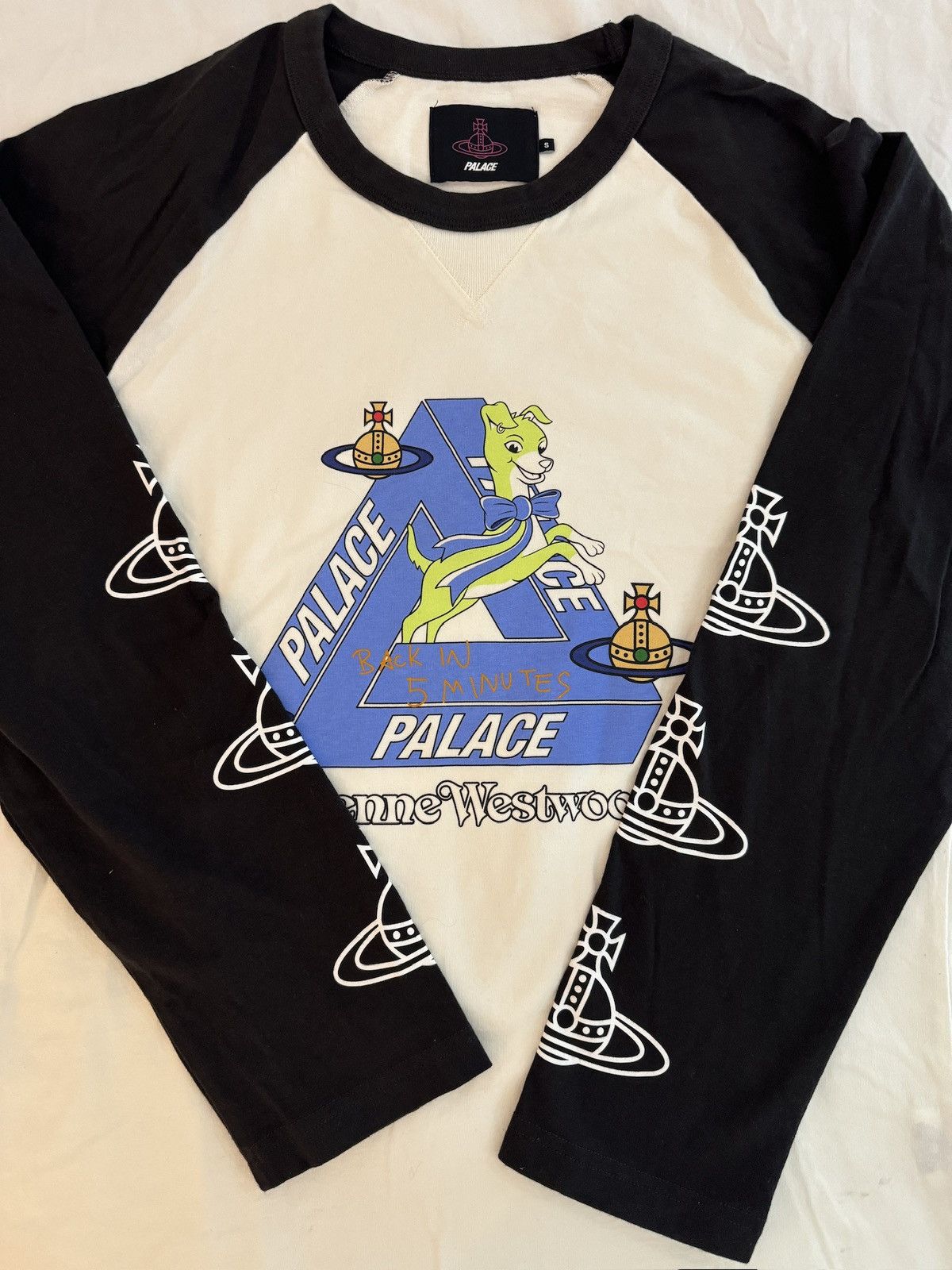 Vivienne Westwood PALACE VIVIENNE WESTWOOD RAGLAN LONGSLEEVE WHITE / BLACK Size S / US 4 / IT 40 - 2 Thumbnail