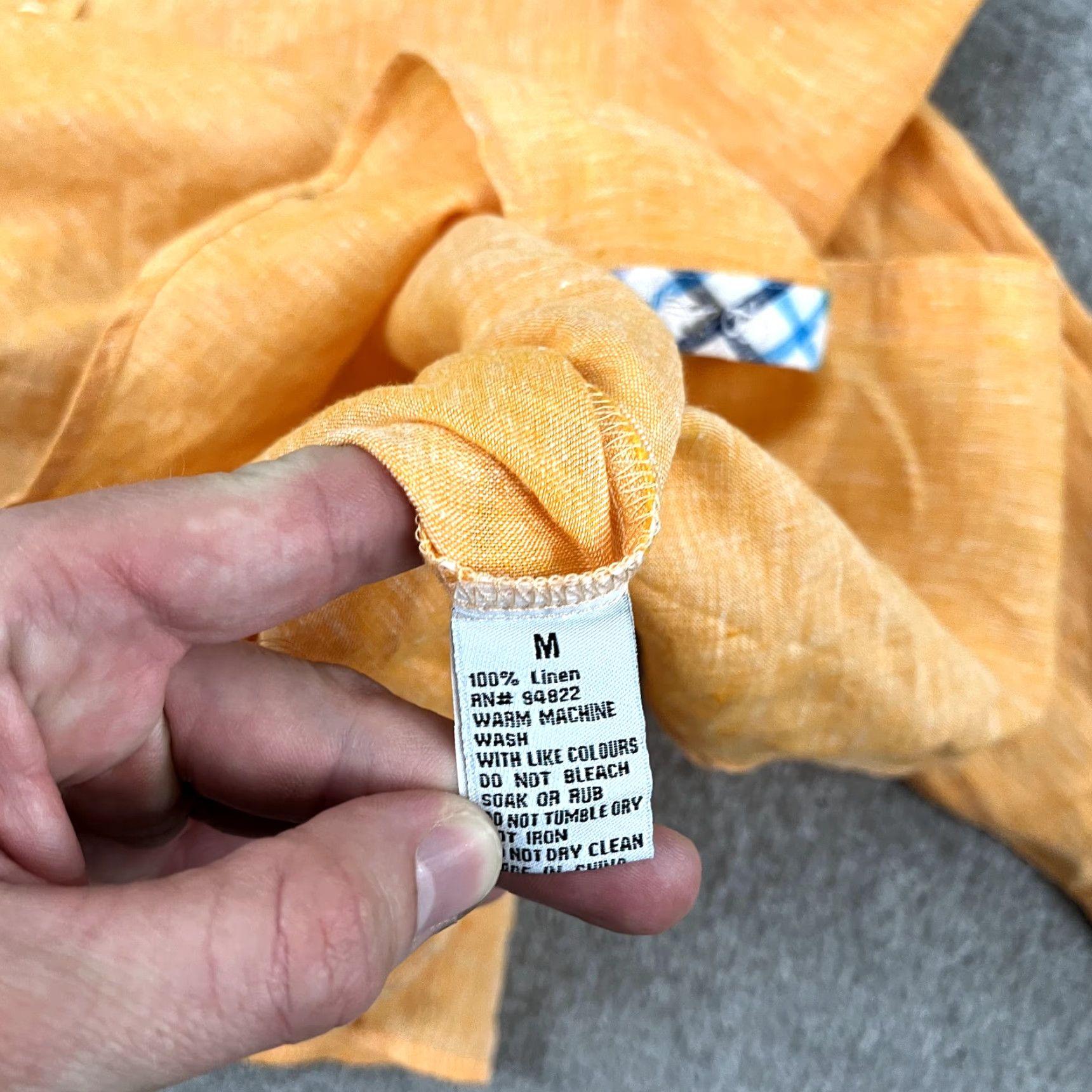 Vintage BOHIO Shirt Men Medium Bright Orange Button Up Long Sleeve Roll Tab Summer Beach Shirt Size US M / EU 48-50 / 2 - 3 Thumbnail