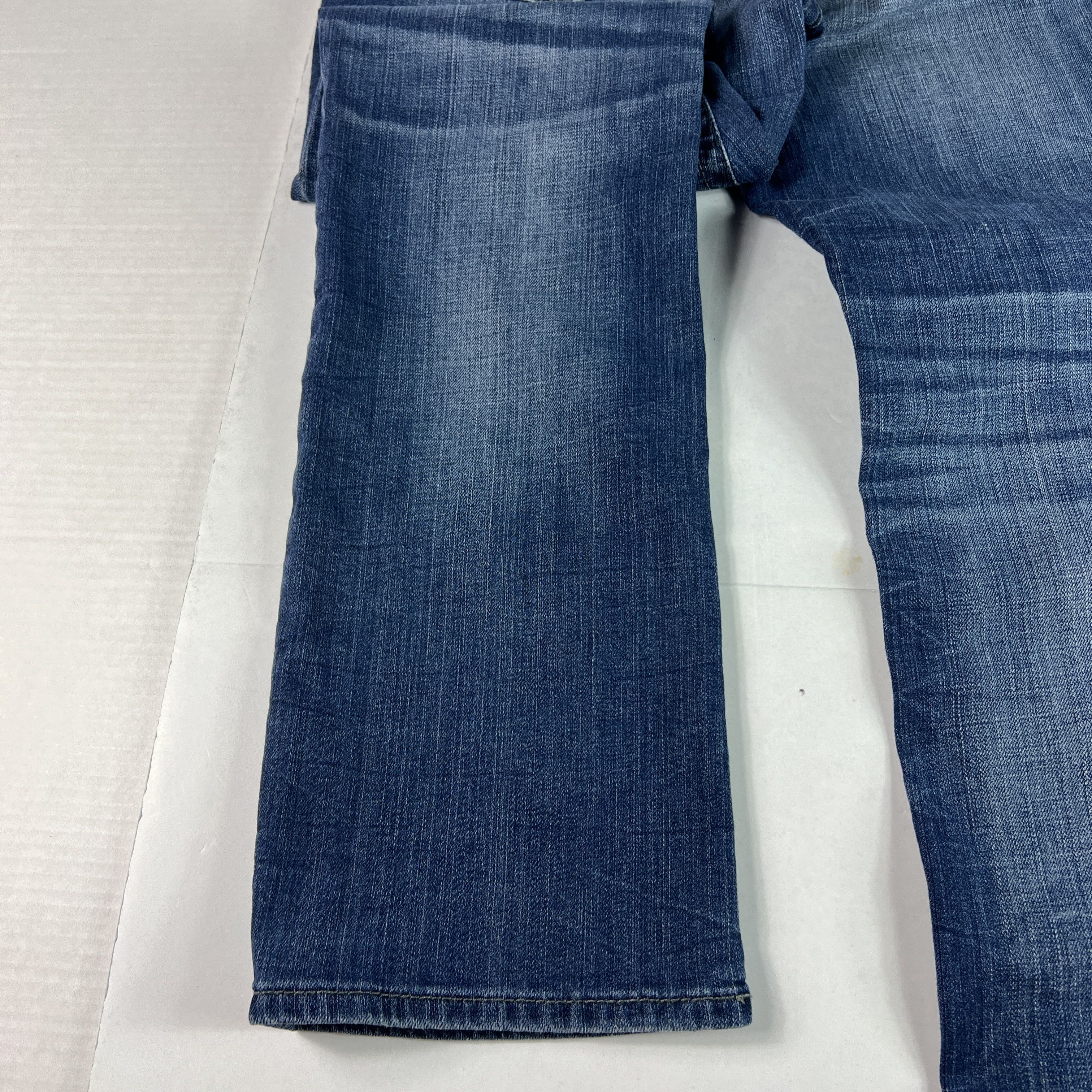 BKE BKE Jeans Long Derek Straight Leg Blue Faded Stretch Denim Size US 35 - 14 Thumbnail
