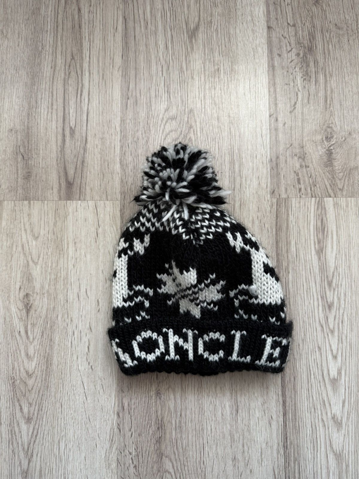 Moncler Moncler Logo Jacquard Pom Pom Hat Black White Wool Blend Size ONE SIZE - 24 Thumbnail