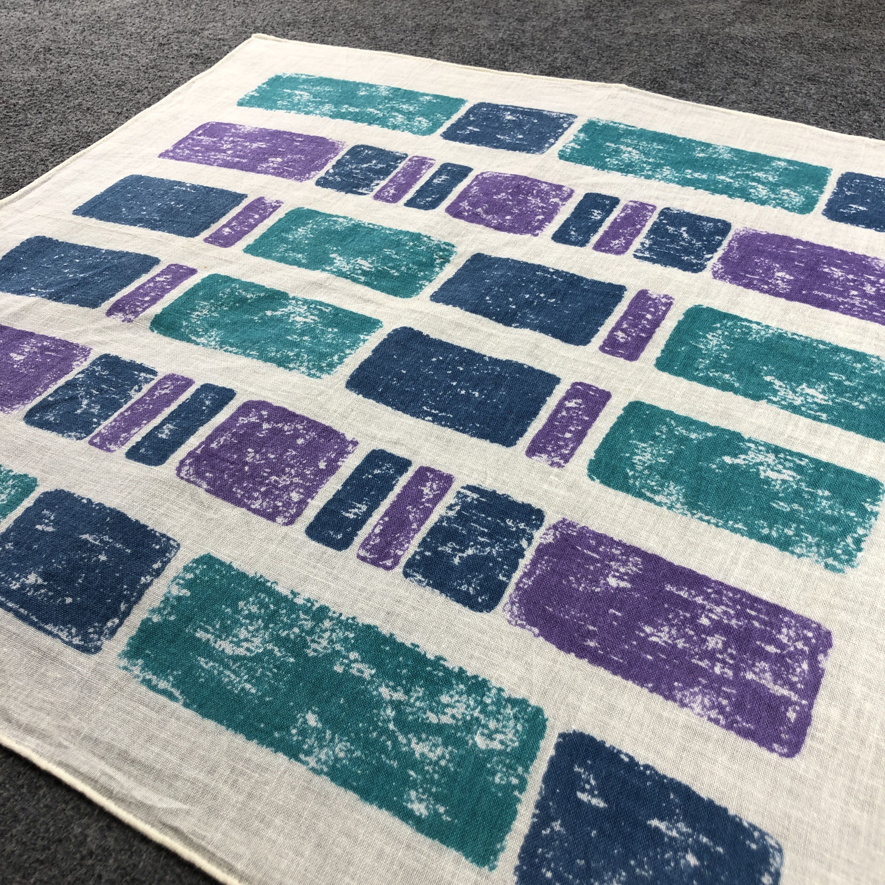 Issey Miyake Issey Miyake Handkerchief Blue Geometric Print H1782 Size ONE SIZE - 3 Thumbnail