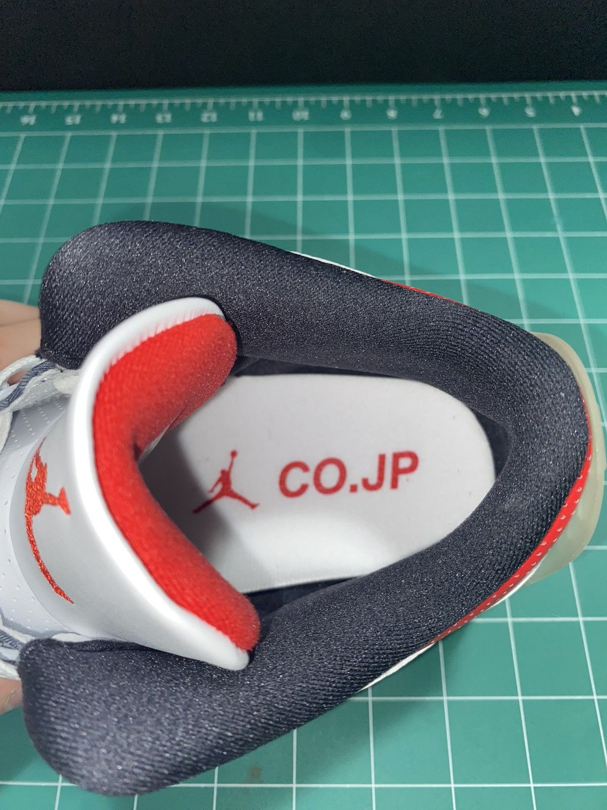 Jordan Brand × Nike Air Jordan 3 SE-T 'Fire Red' Japan Exclusive Size US 9.5 / EU 42-43 - 11 Thumbnail