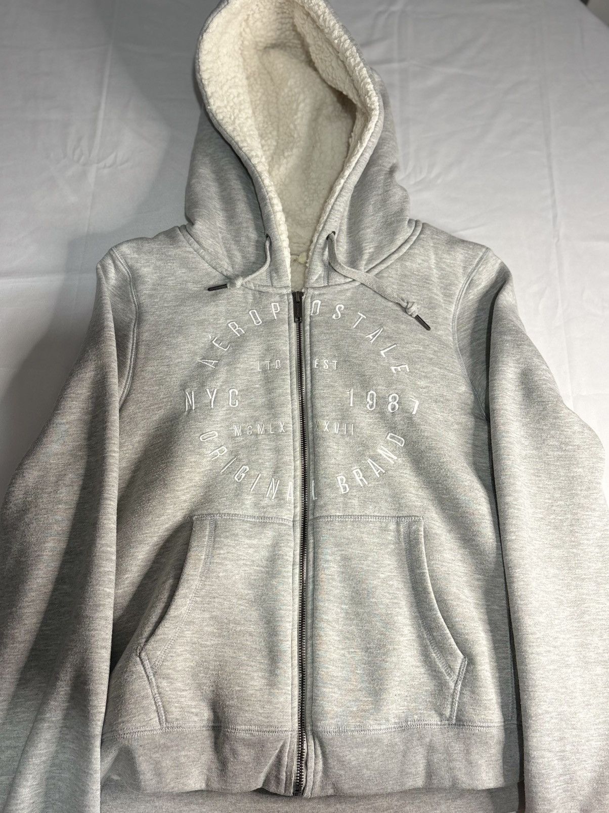 Aeropostale Women’s Aeropostale Fur Lined Gray Full Zip | $30 Size L / US 10 / IT 46 - 3 Thumbnail