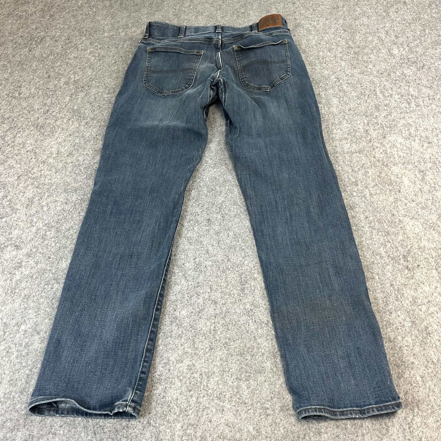 Lee Lee MVP Jeans Straight Regular 32x32 Denim Blue 5-Pocket Mens Waist 32 Regular Fit Cotton Leather? No, Accents: Button, Logo (Note: avoid adding) Size US 32 / EU 48 - 2 Thumbnail