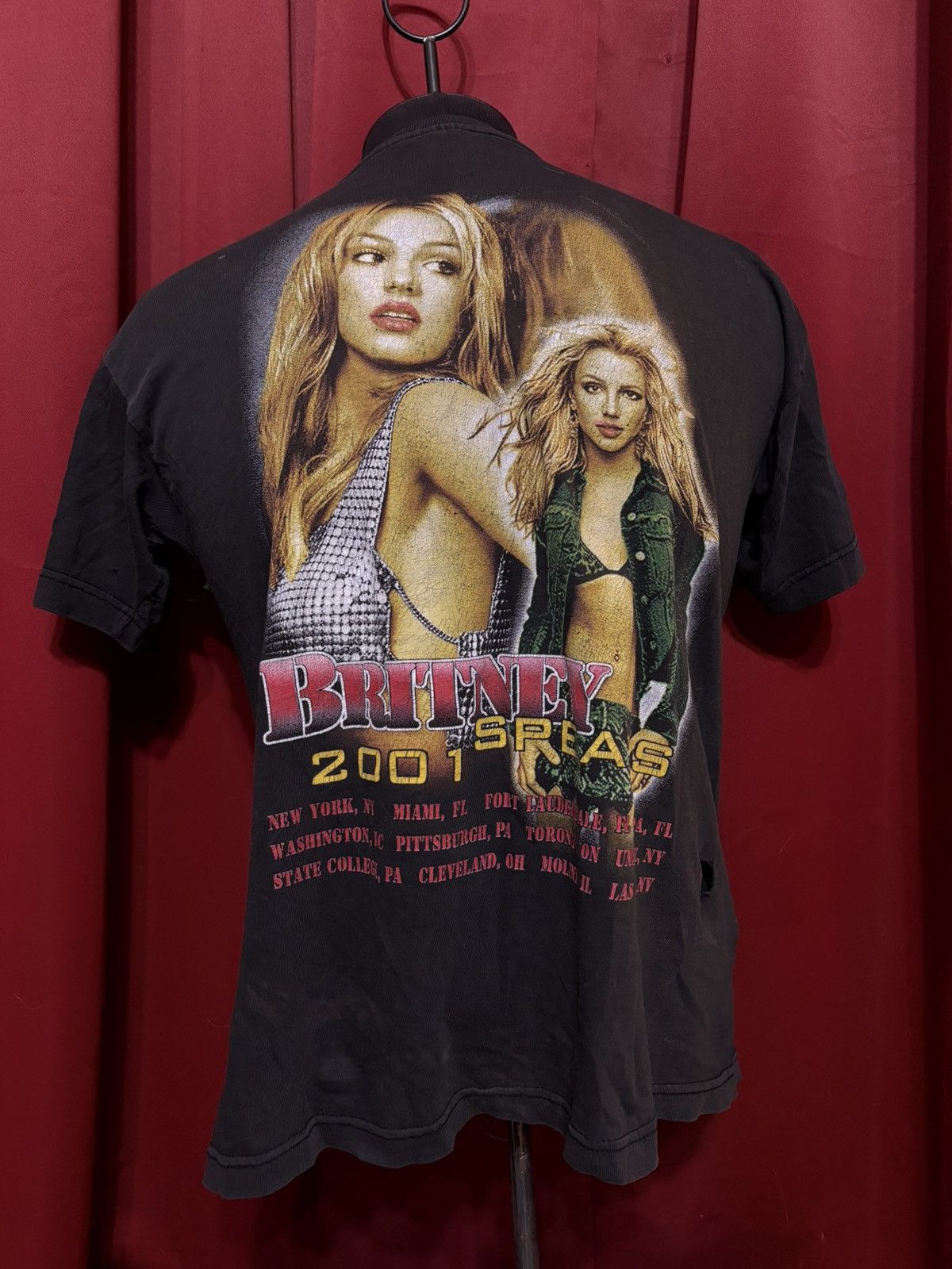Band Tees Vintage Britney Spears Tshirt Y2K Concert Tour Band Tee Size US M / EU 48-50 / 2 - 2 Thumbnail