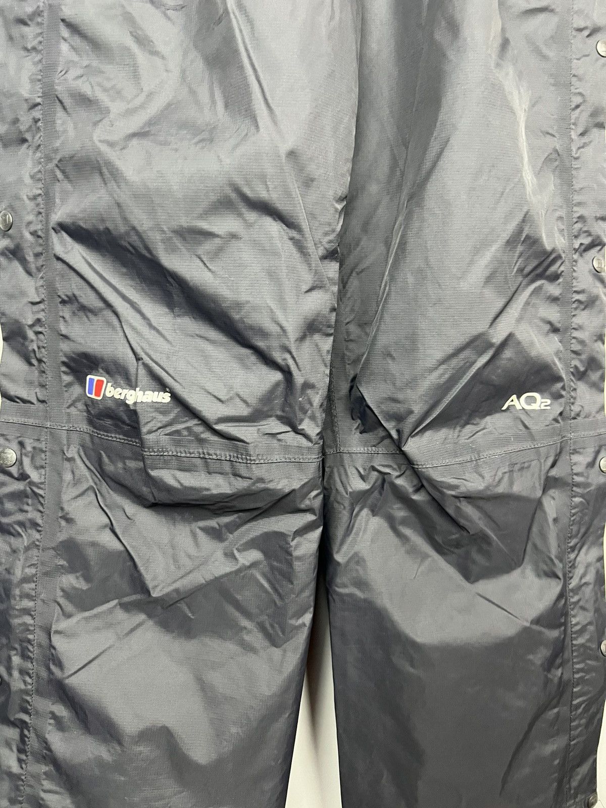 Vintage Berghaus AQ2 women's hiking pants on a membrane Size 29" - 2 Thumbnail