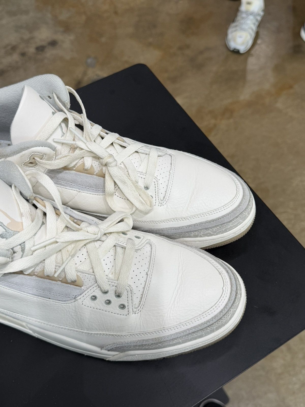 Jordan Brand Air Jordan 3 Craft Ivory Size 13 (2024) Size US 13 / EU 46 - 8 Thumbnail