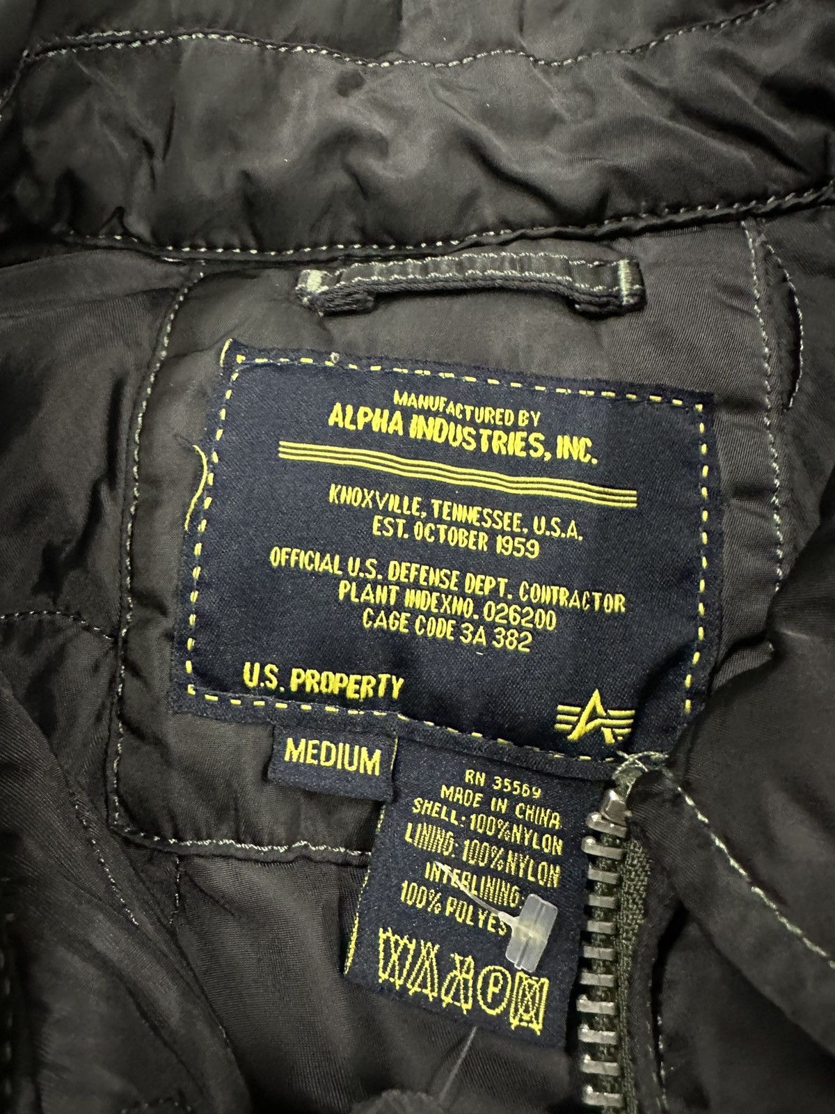 Alpha Industries Crazy Y2K Alpha Industries Patches Bomber Zip Up Jacket Size US M / EU 48-50 / 2 - 14 Thumbnail