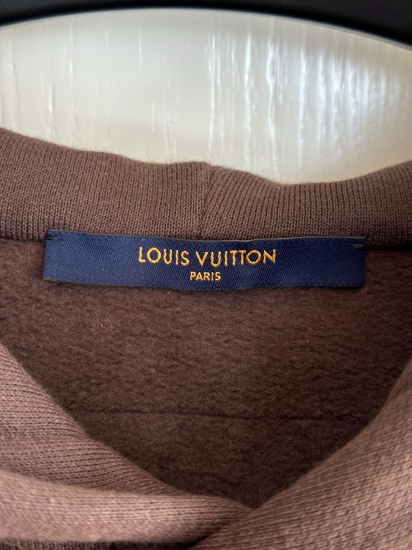 Louis Vuitton Louis Vuitton Embroidered Bumblebee Hoodie Size US L / EU 52-54 / 3 - 3 Thumbnail