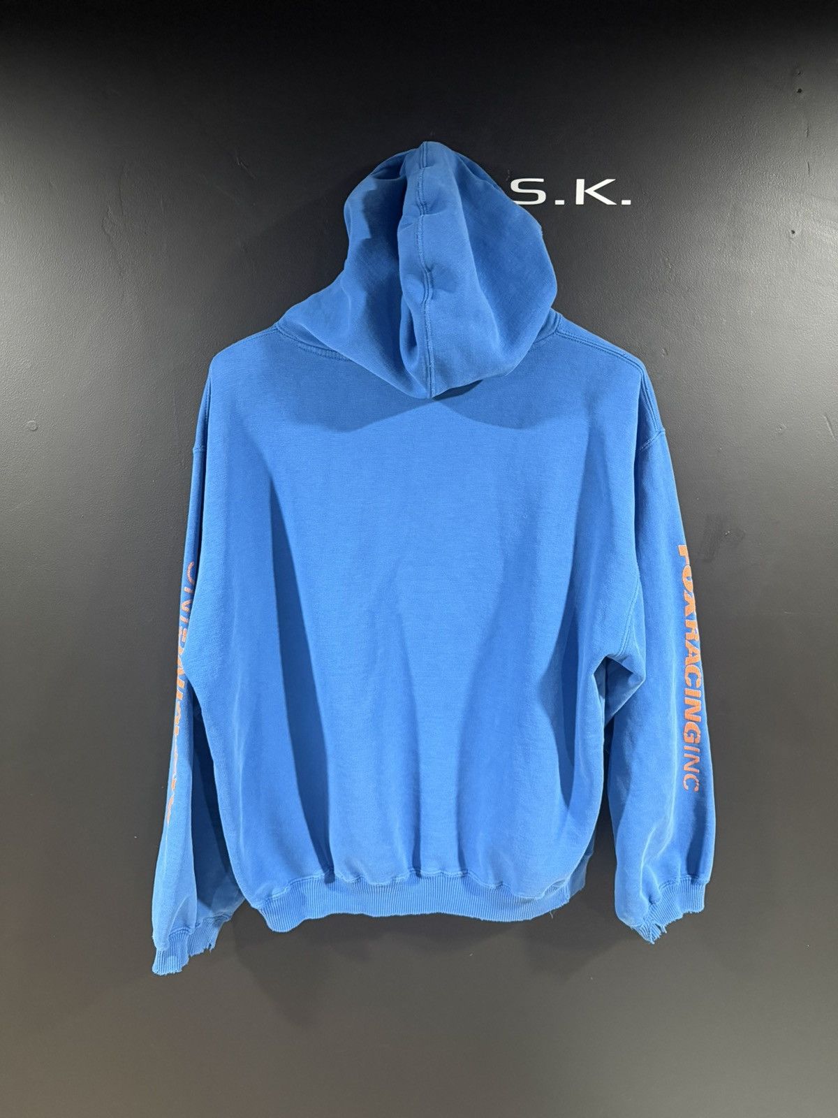 Vintage 2000s Y2K Vintage Fox Racing Faded Distress Grunge Hoodie L Size US L / EU 52-54 / 3 - 9 Thumbnail