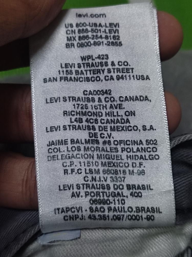 Levi's VINTAGE LEVIS JEANS FADED DISTRESSED STYLE Size US 33 - 7 Thumbnail