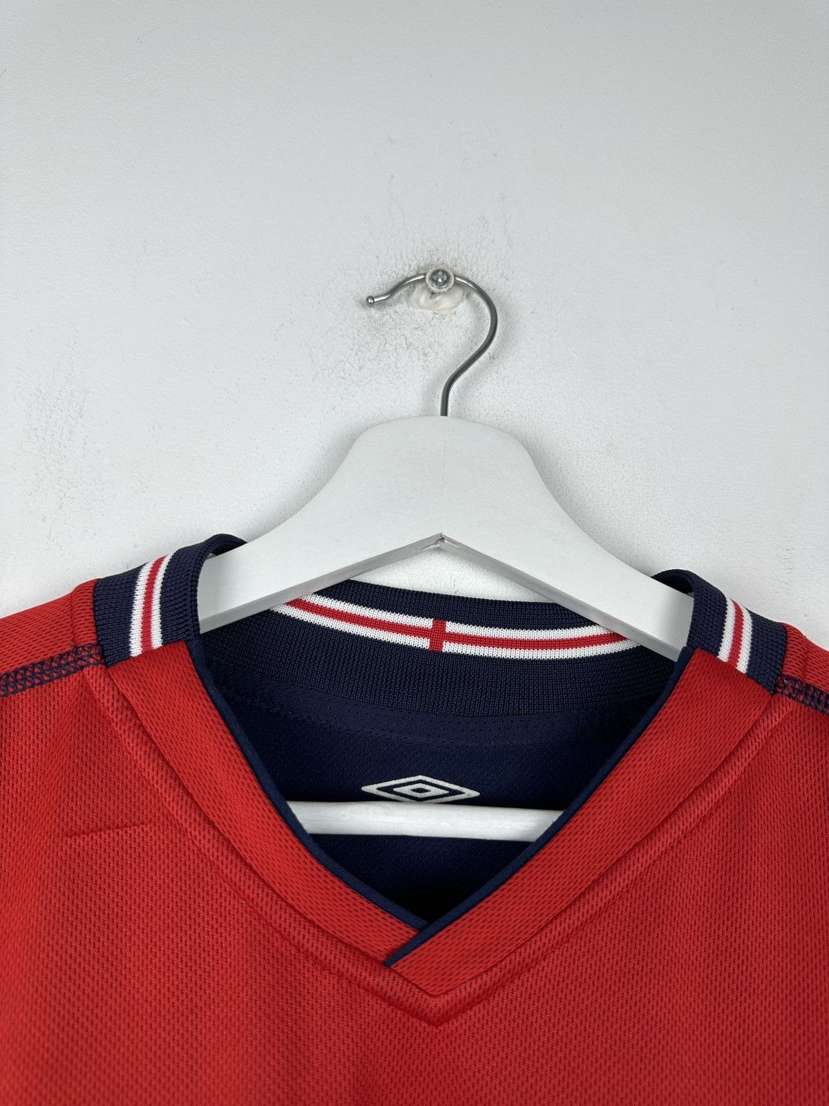 Umbro England 2002 Away Reversible Soccer Jersey Football Shirt Size US XL / EU 56 / 4 - 13 Thumbnail