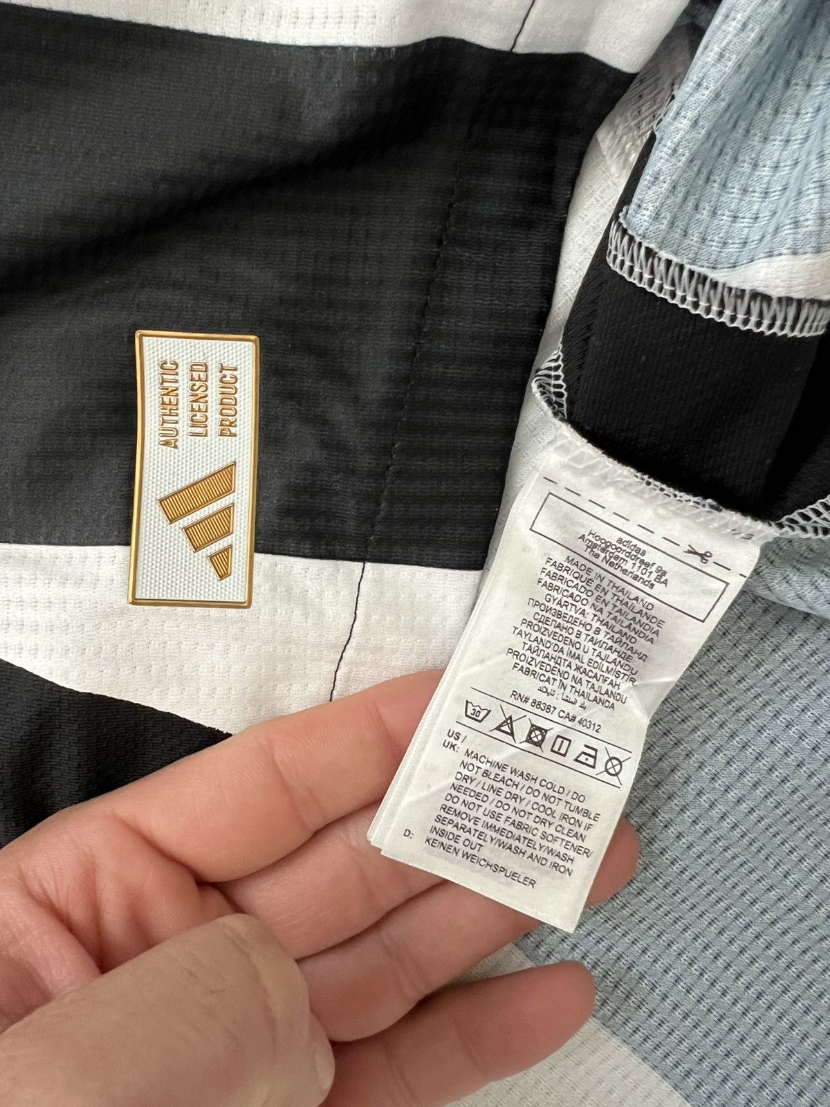 Adidas Newcastle United Authentic Adidas Home 24/25 Size US XXL / EU 58 / 5 - 6 Thumbnail