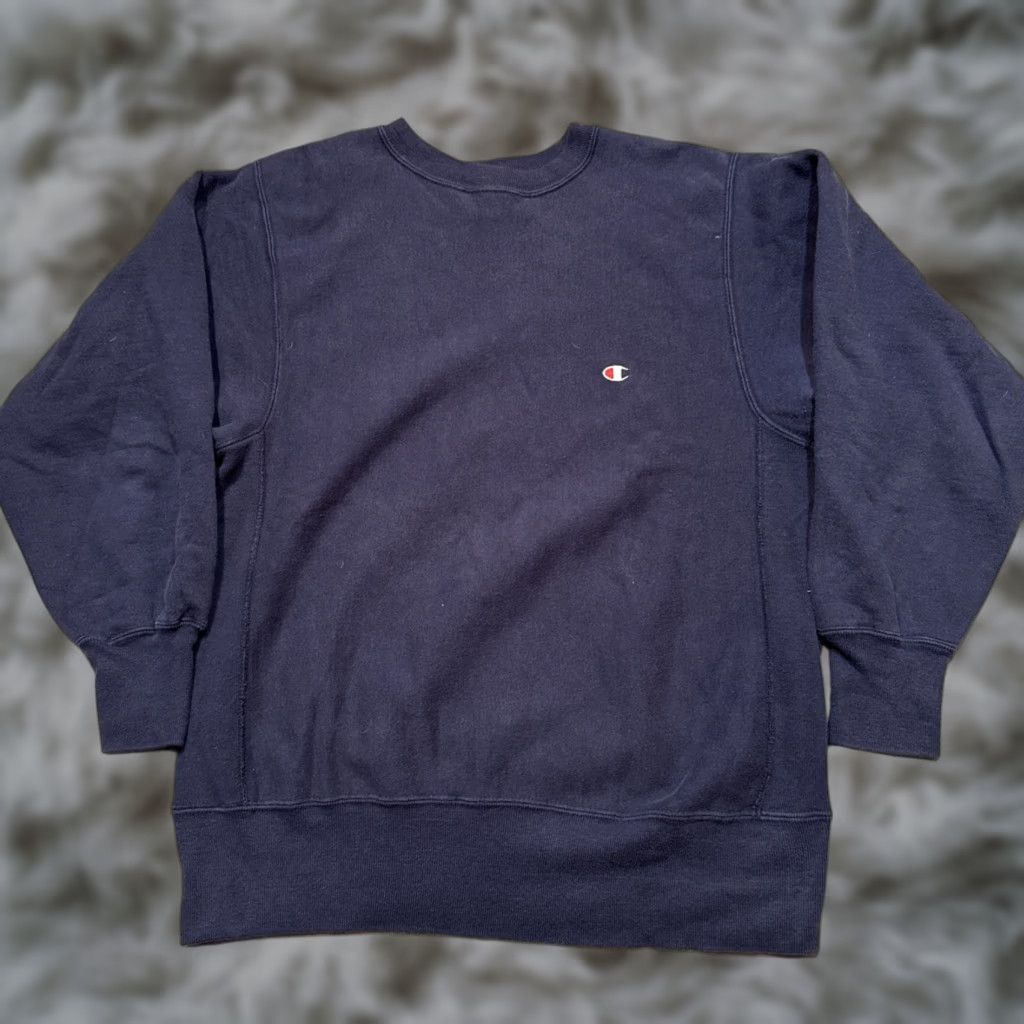 Champion VINTAGE Champion Sweatshirt Crewneck Mens Large Blue Reverse Weave 90s Made USA Logo Embroidered Heavyweight Pullover Regular Size US L / EU 52-54 / 3 - 1 Thumbnail