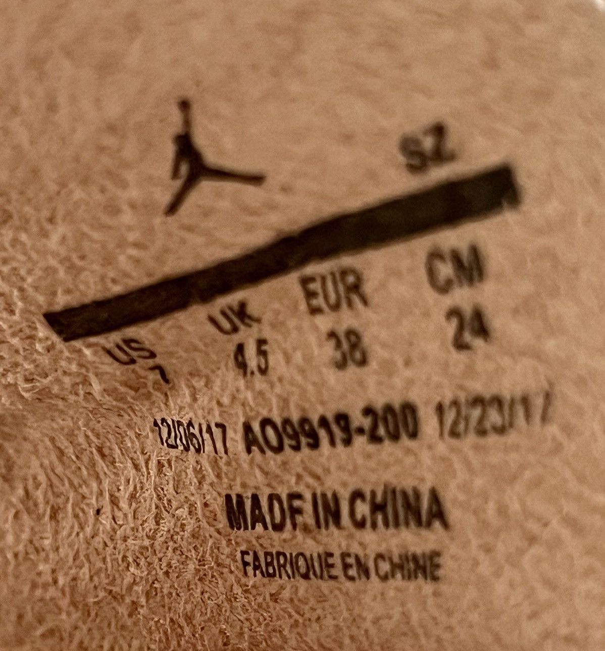 Jordan Brand × Nike Authentic WMNS Jordan Modero 1 slides sandals particle beige Size US 7 / IT 37 - 6 Thumbnail