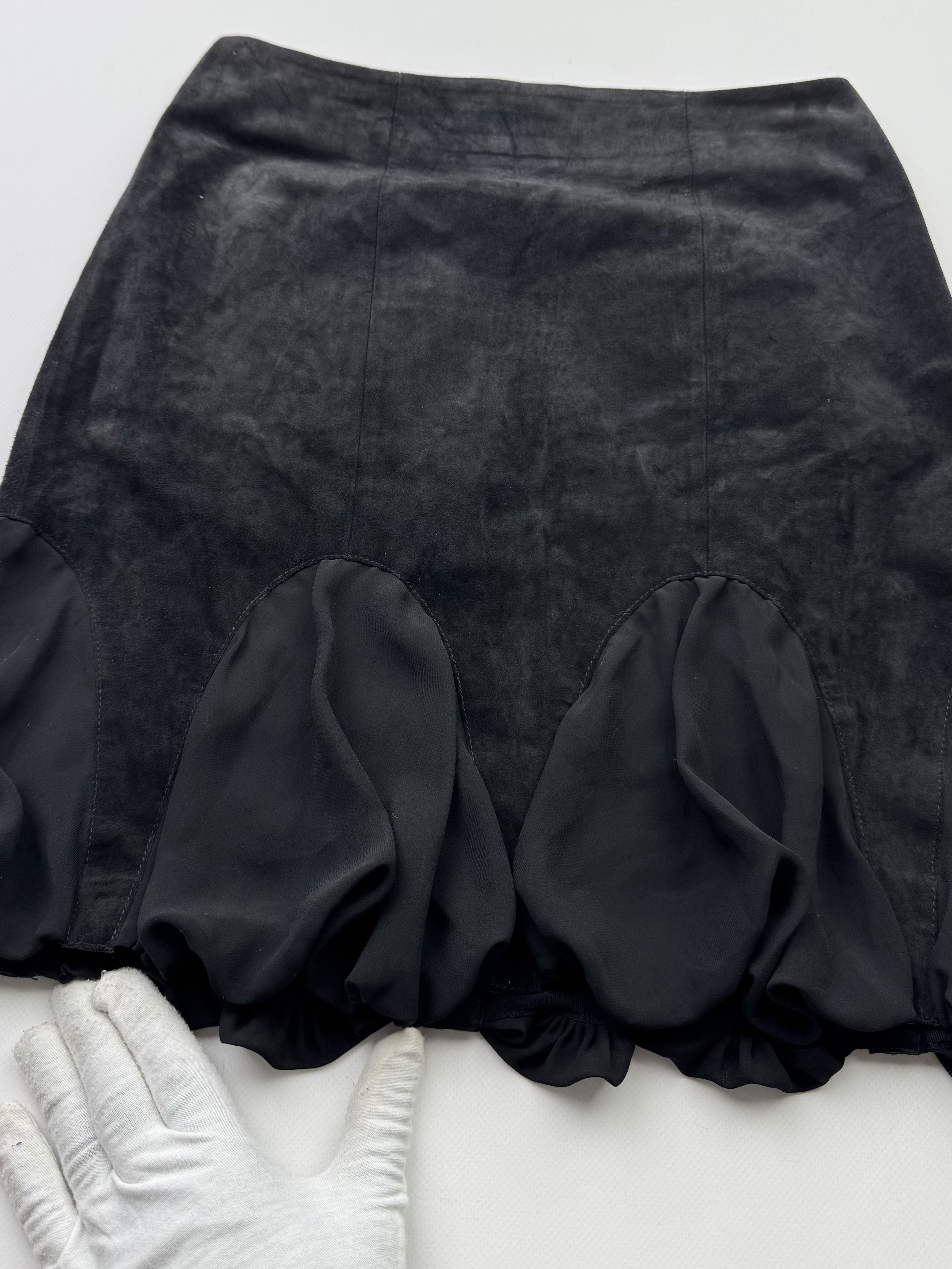 Japanese Brand Vintage Suede Flare Skirt B717(V338)E2 Size 27" / US 4 / IT 40 - 4 Thumbnail