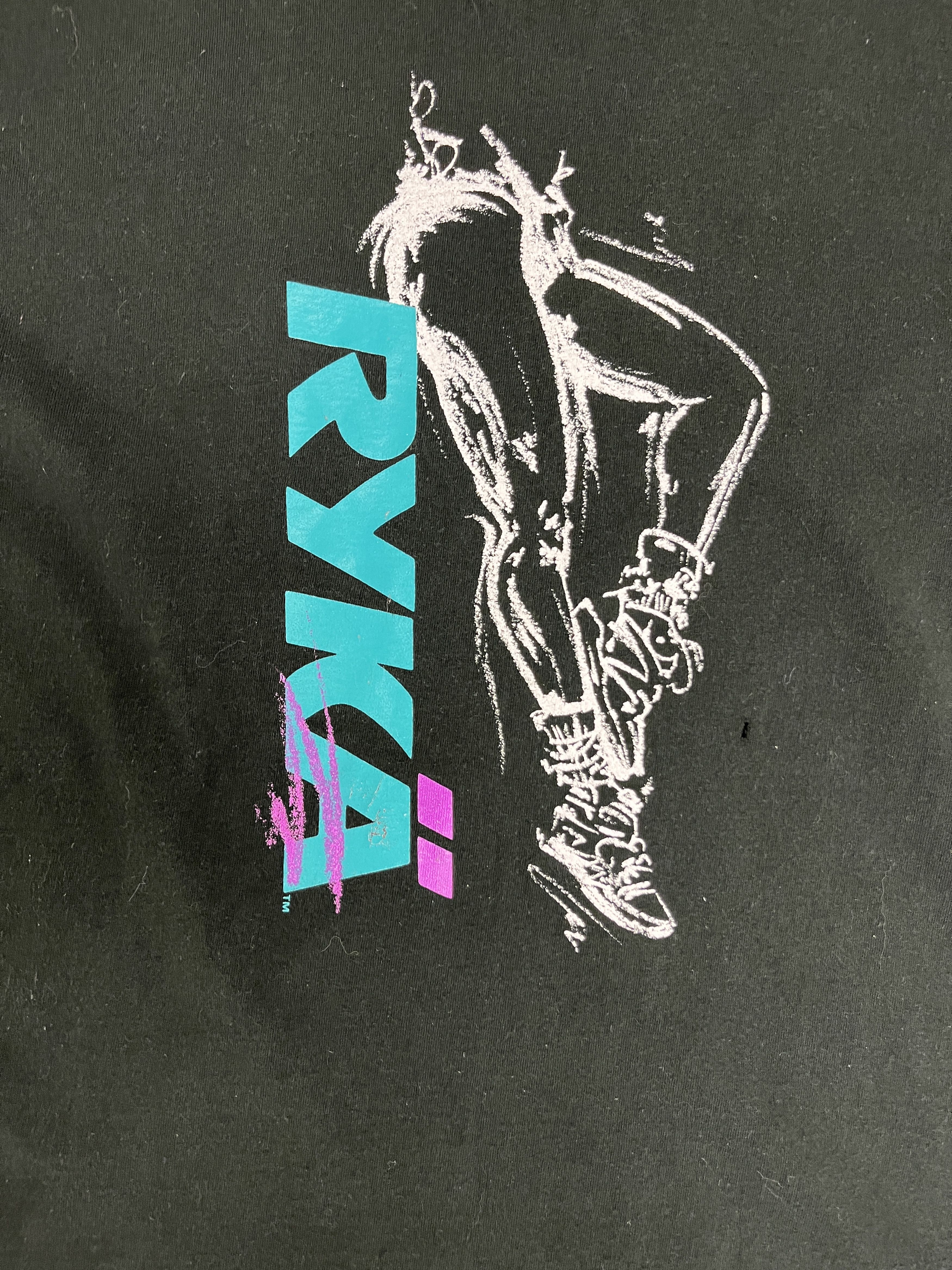 Vintage Ryka Athletic Shoes Vintage Black T-Shirt Tee Size US XL / EU 56 / 4 - 2 Thumbnail