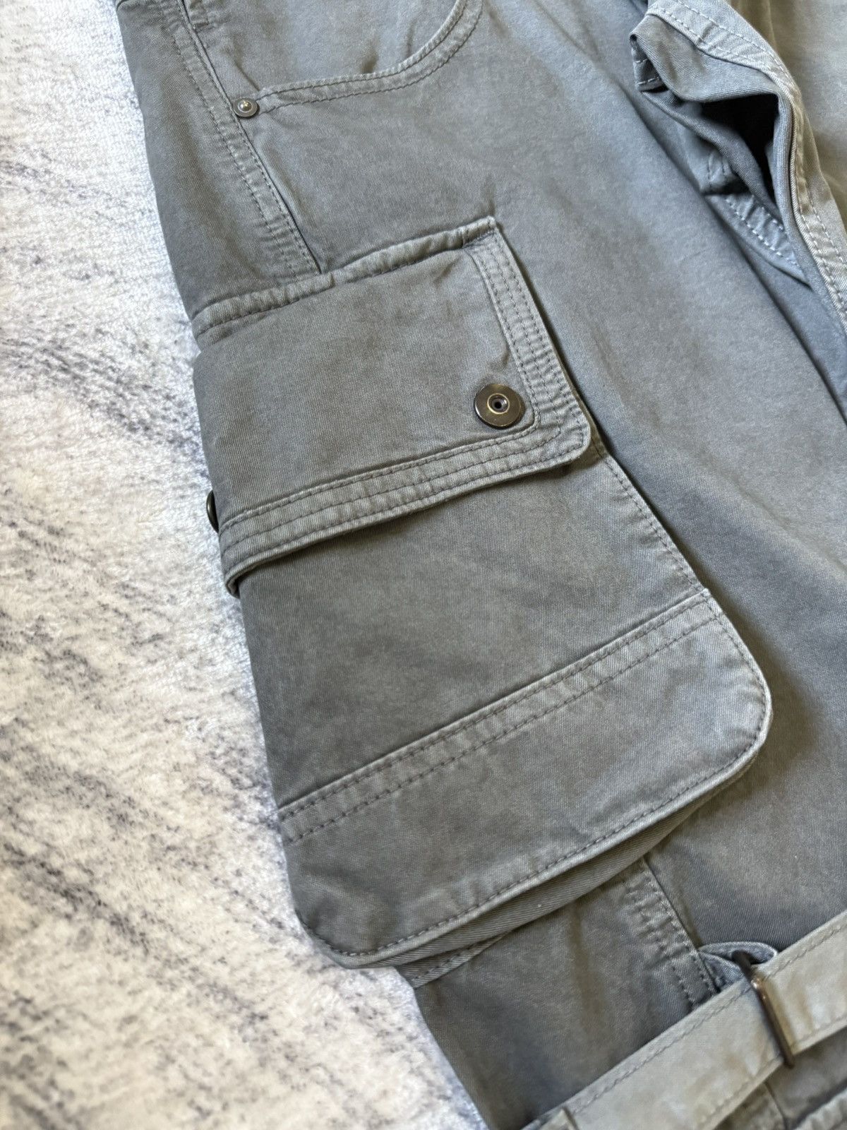 Japanese Brand Tette Homme Plag Bondage Deconstructed Cut & Sew Cargo Pants Size US 32 / EU 48 - 12 Thumbnail