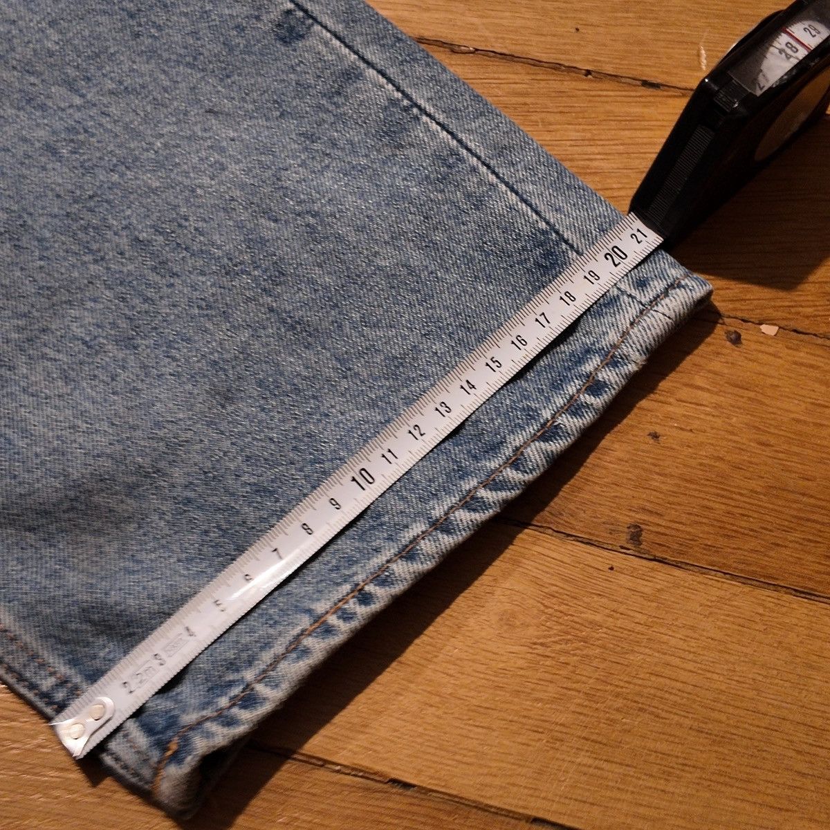 Weekday Weekday Space Jeans W30 L30 relaxed fit Size US 30 / EU 46 - 8 Thumbnail