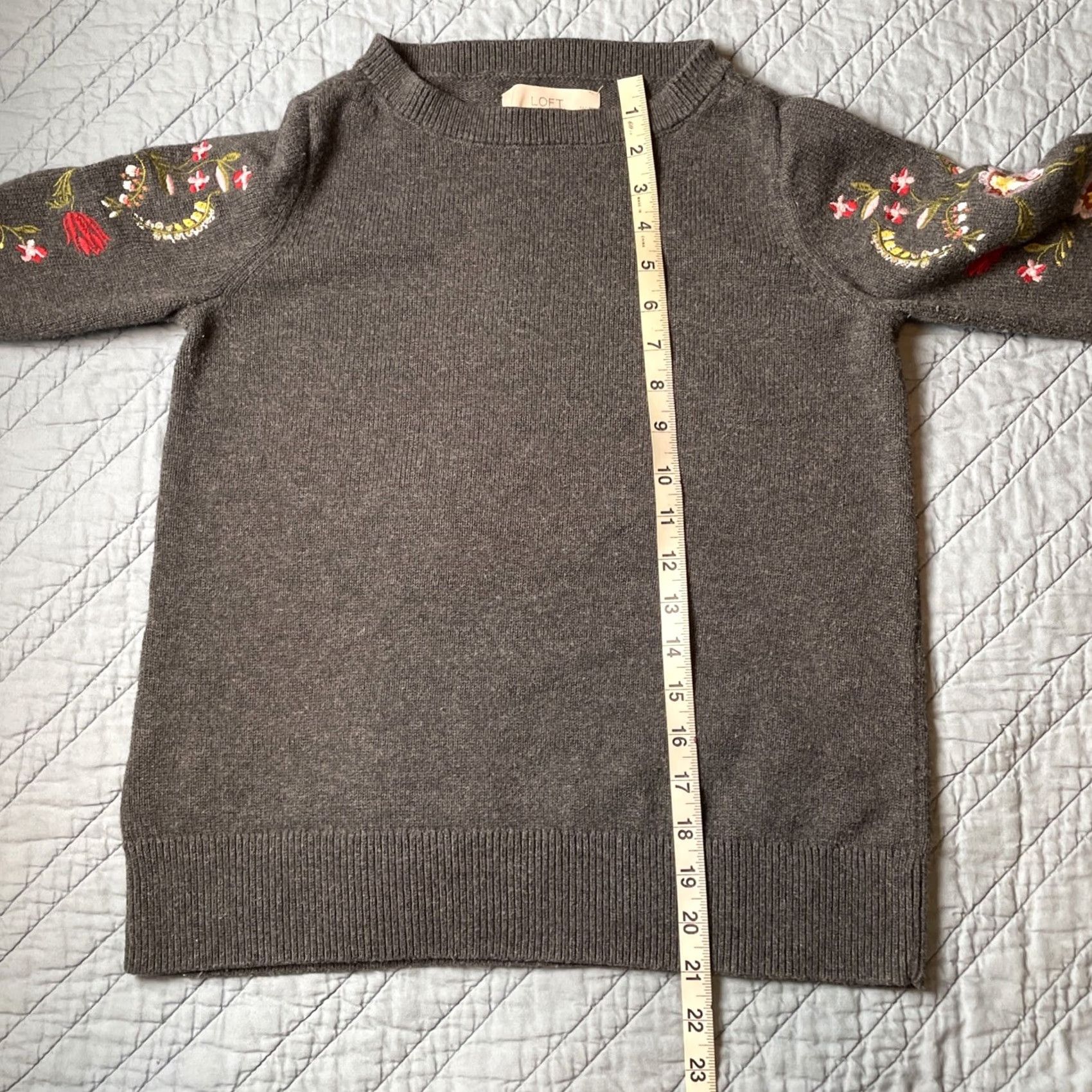 Loft VINTAGE LOFT Sweater PS Charcoal Bell Sleeve Crochet Embroidered Cotton Knit Pullover Ladies Size S / US 4 / IT 40 - 7 Thumbnail