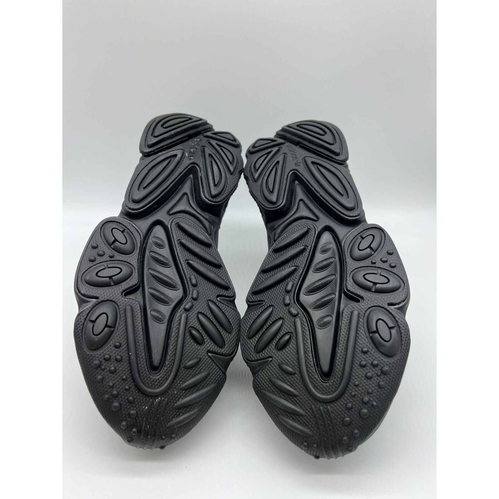 Adidas Adidas Originals Ozweego Ozwg Men's Size 7.5 Black GZ2773 Size US 7.5 / EU 40-41 - 3 Thumbnail
