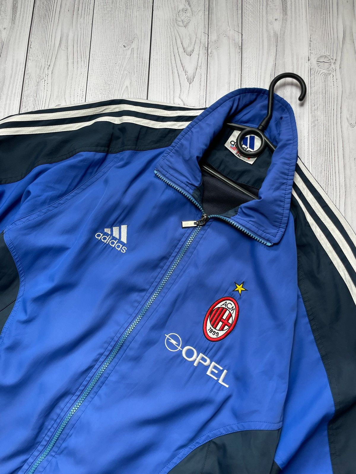 Vintage Vintage AC Milan jacket size XXL very rare Opel blue Size US XXL / EU 58 / 5 - 3 Thumbnail