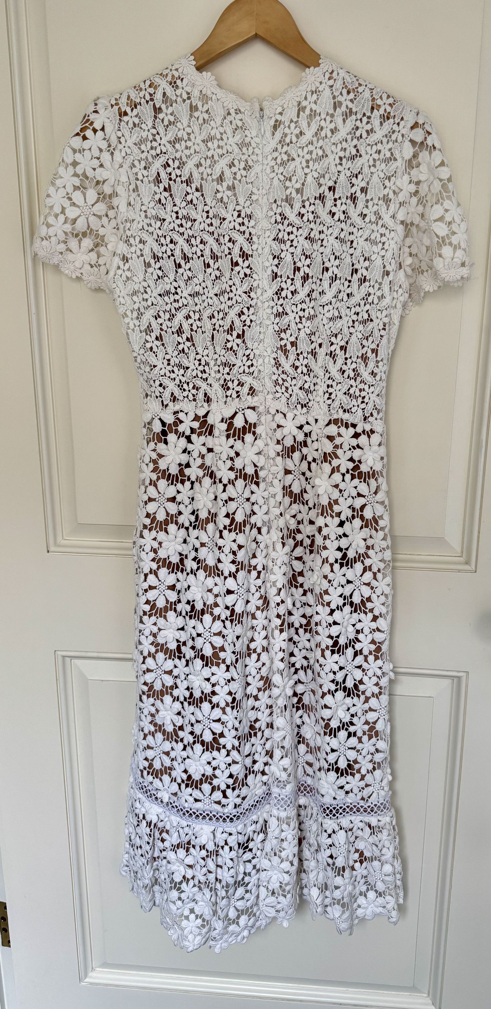 Michael Kors Crochet Lace Midi Dress Size S / US 4 / IT 40 - 2 Thumbnail