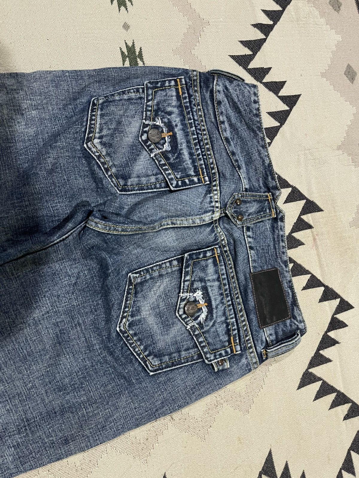 If Six Was Nine 2000s IF SIX WAS NINE STYLE MUDWASH FLARE DENIM JEANS Size 26" / US 2 / IT 38 - 19 Thumbnail