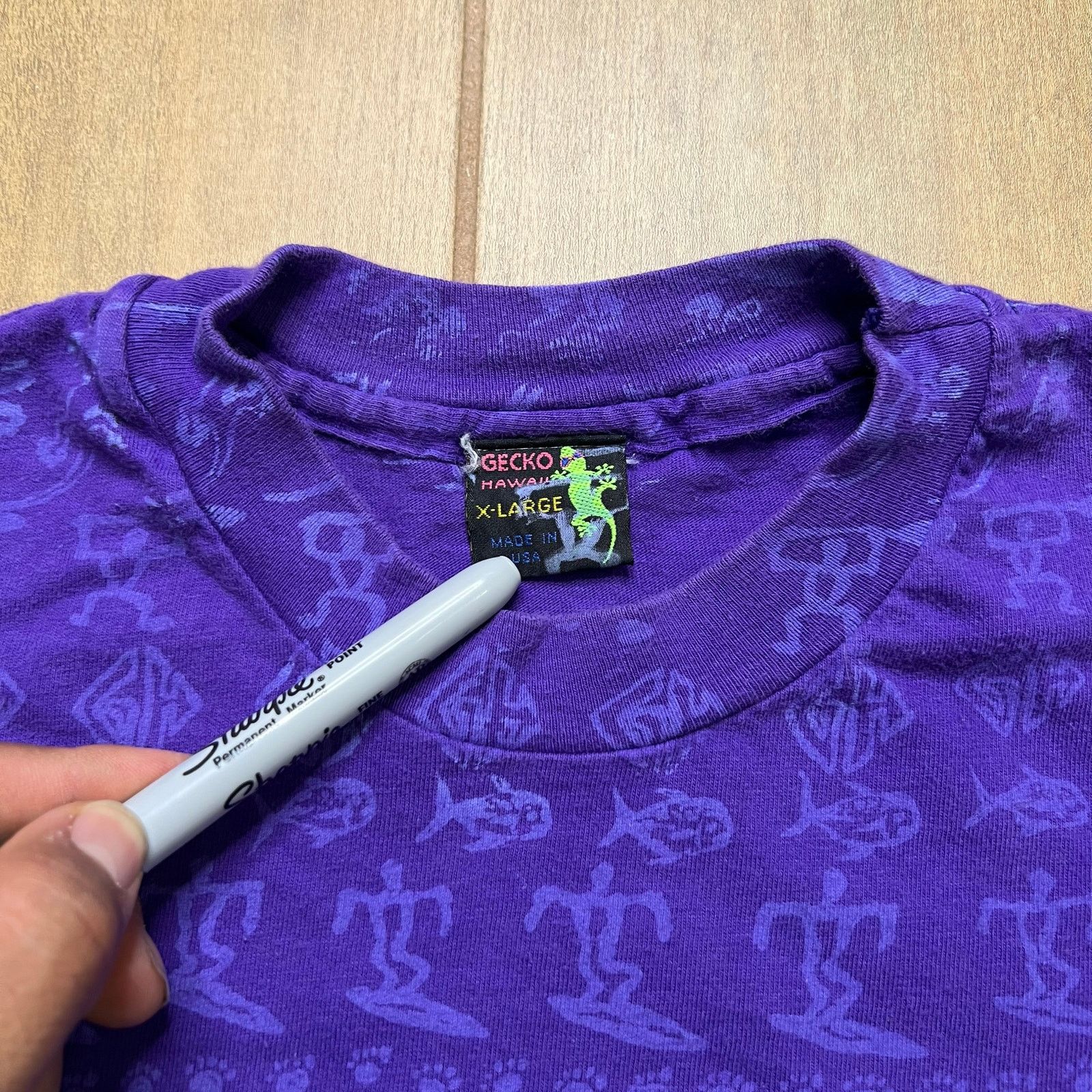 Vintage Vintage 90s Gecko Hawaii AOP surf skate Happy Shirts XL Size US XL / EU 56 / 4 - 2 Thumbnail