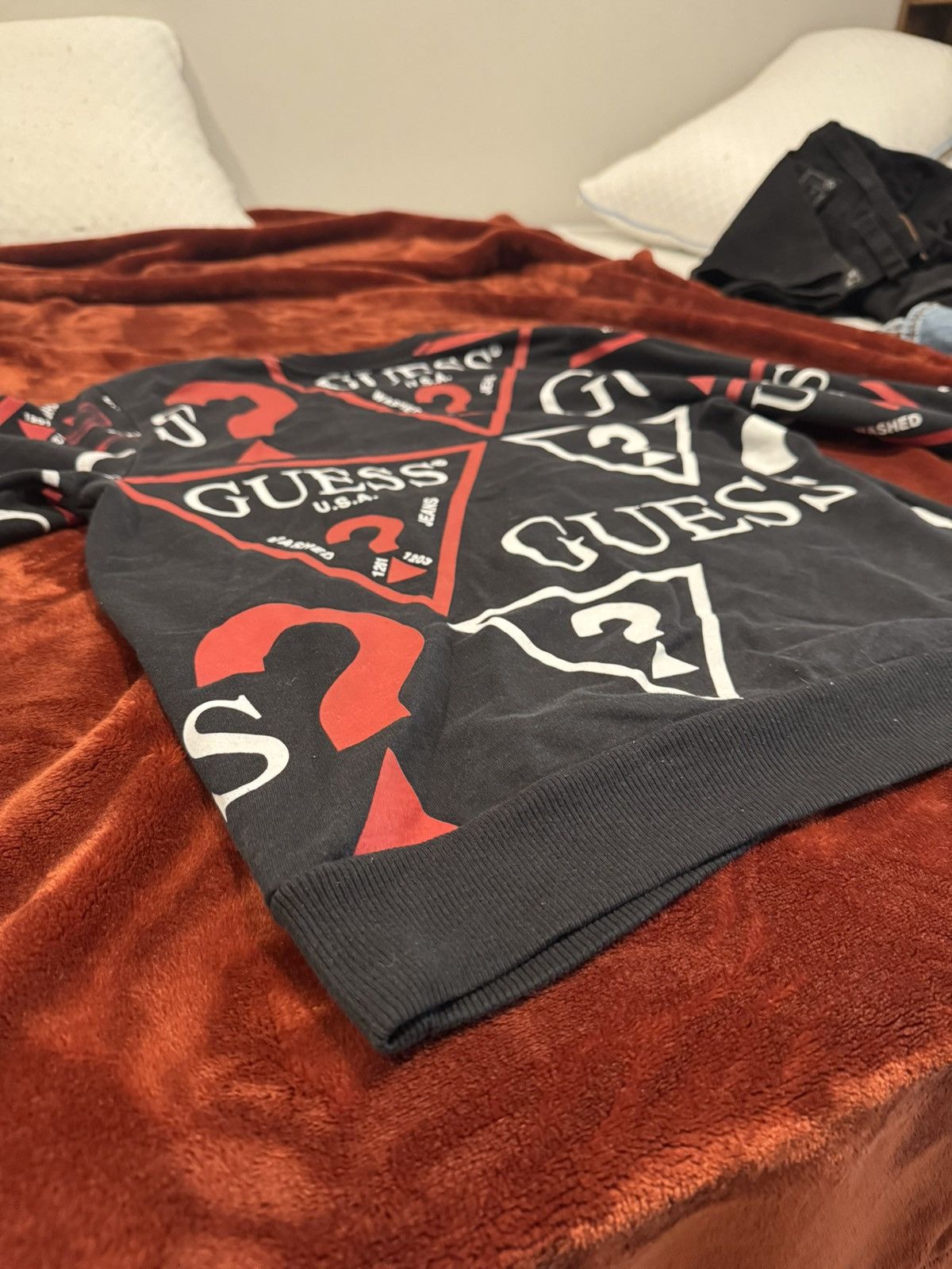 Guess Guess long sleeve Size US M / EU 48-50 / 2 - 12 Thumbnail