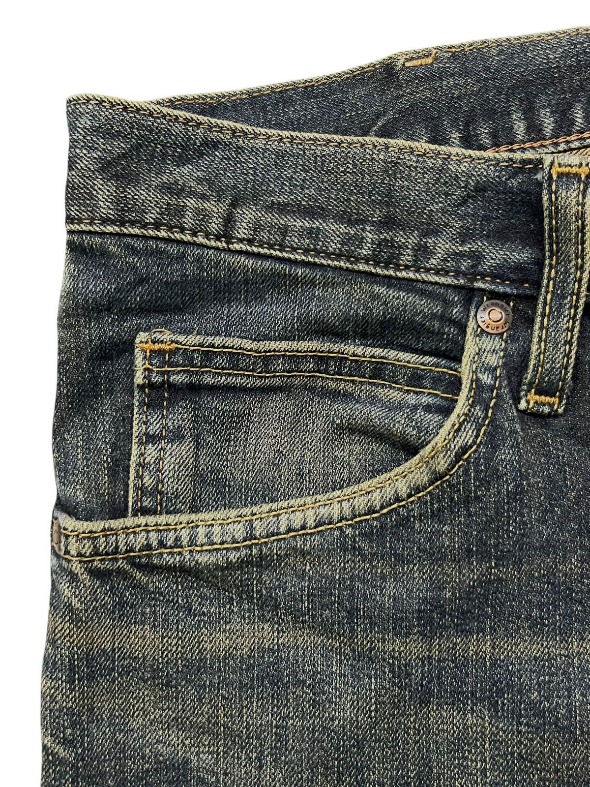 Wrangler Vintage Y2K Wrangler - Faded Mud Wash, Distressed Jeans Size US 31 - 8 Thumbnail
